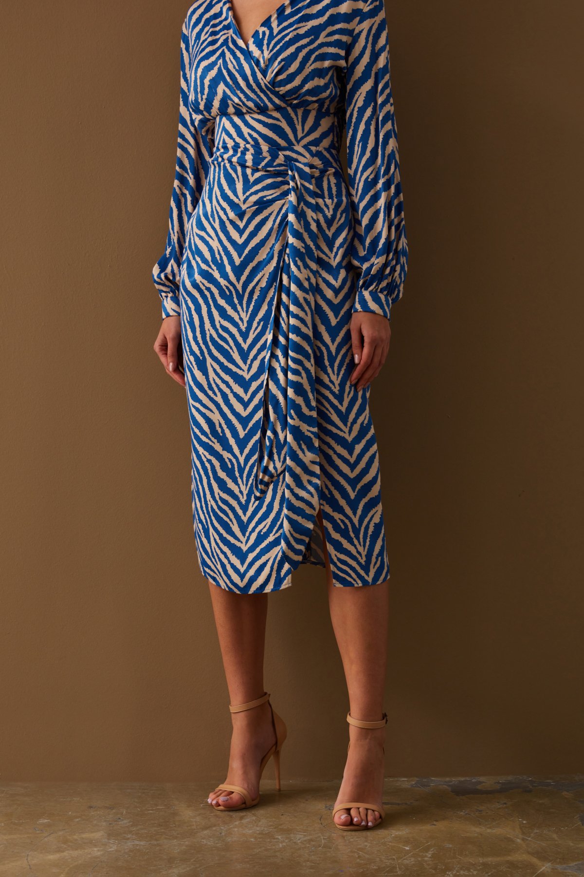 Zebra desenli detaylı saten etek - MAVİ