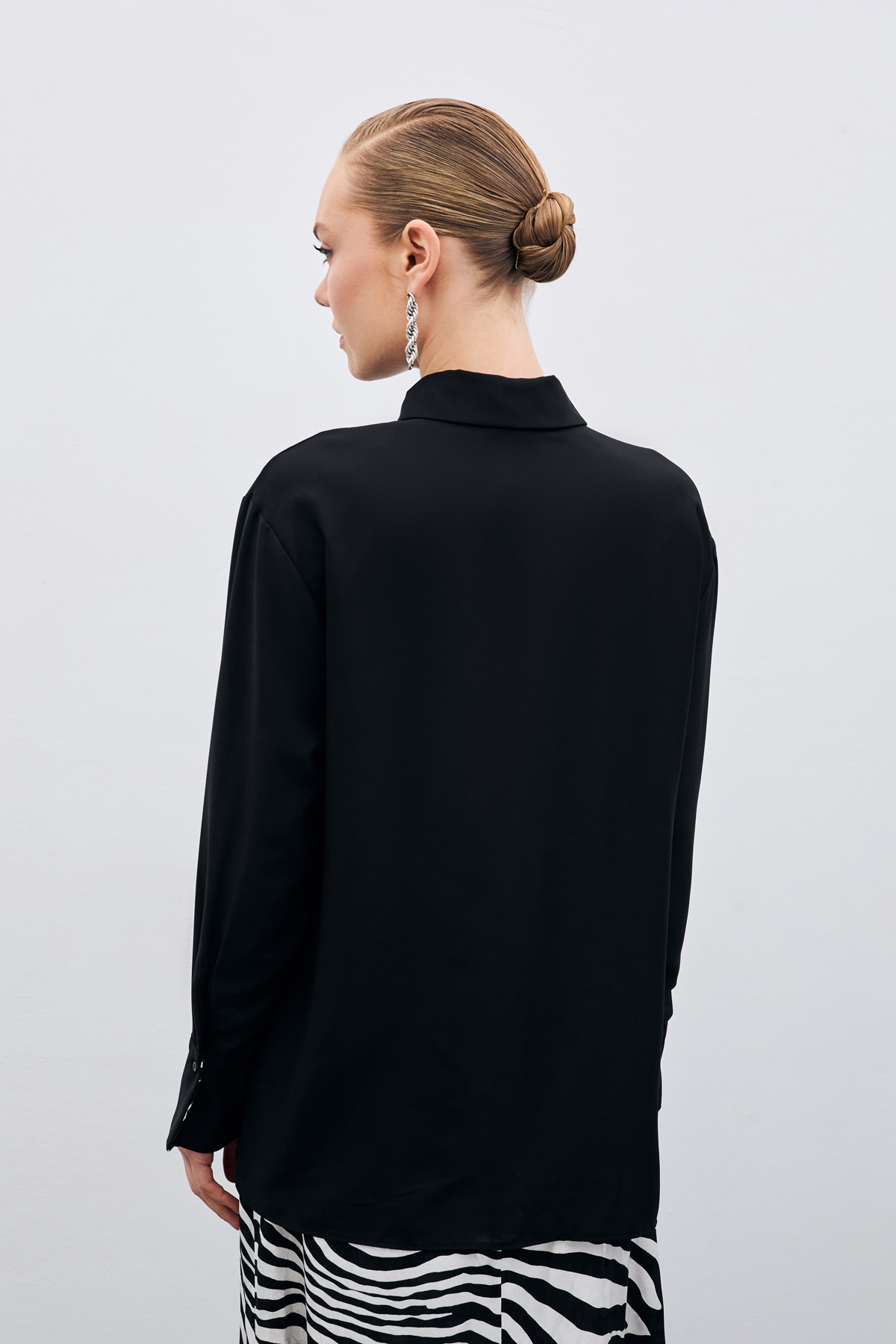 Zebra Desenli Klasik Gömlek - Siyah