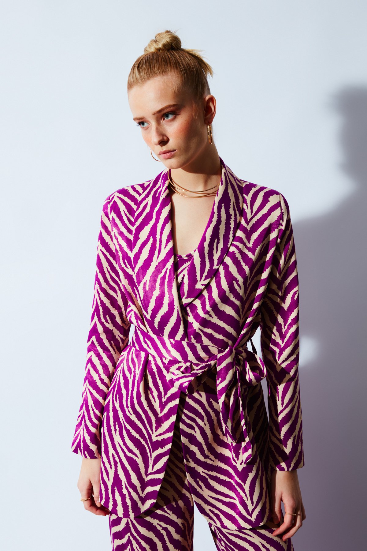 Zebra desenli kuşaklı ceket - FUŞYA