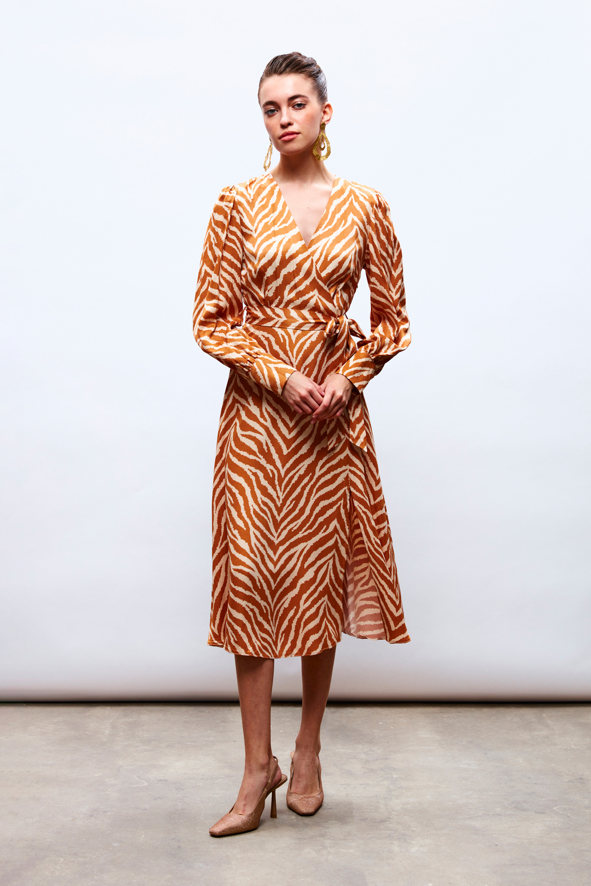 Zebra Patterned Belted Satin Dress - CAMEL