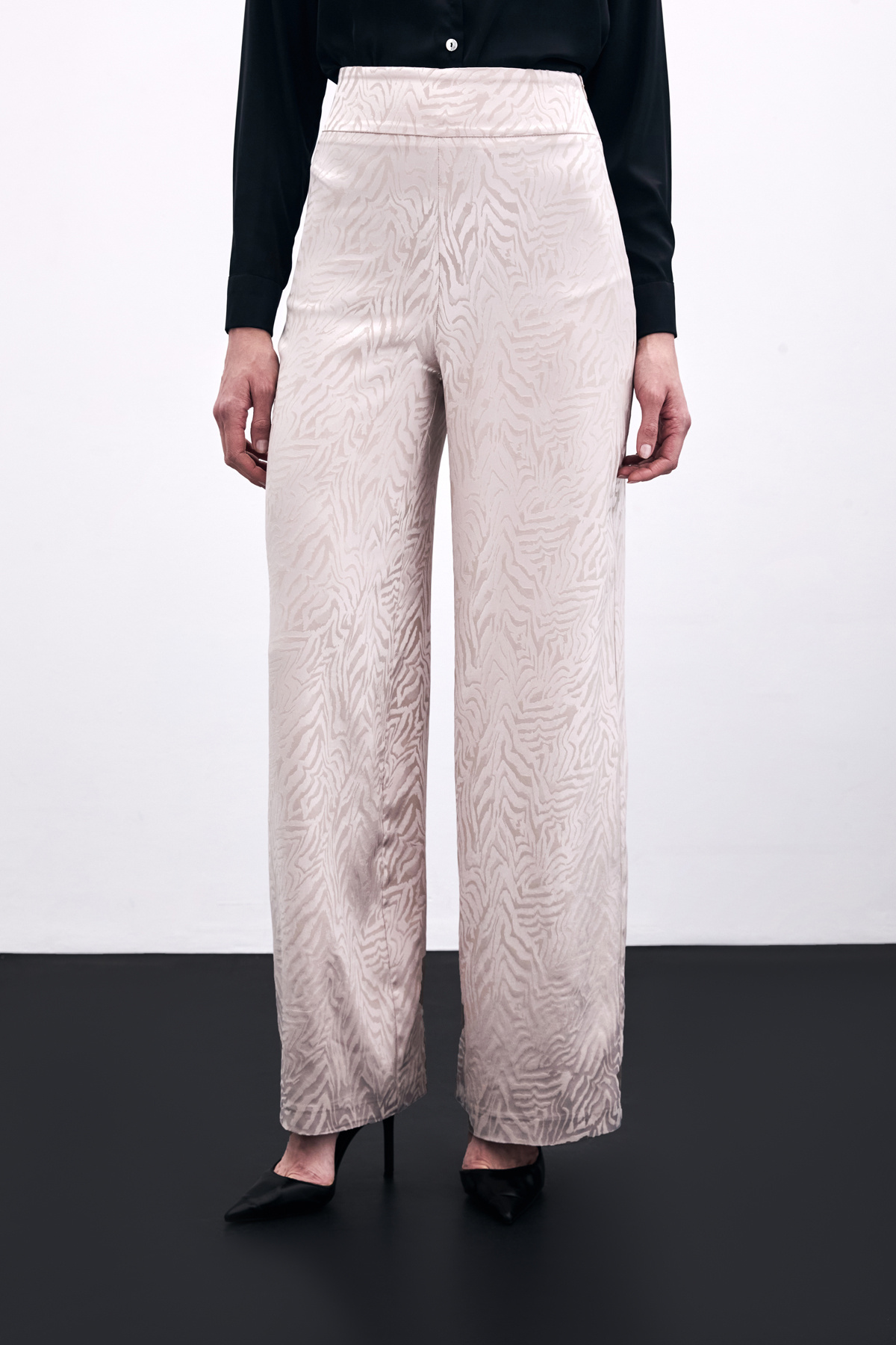 Zebra Desenli Pantolon - Pudra