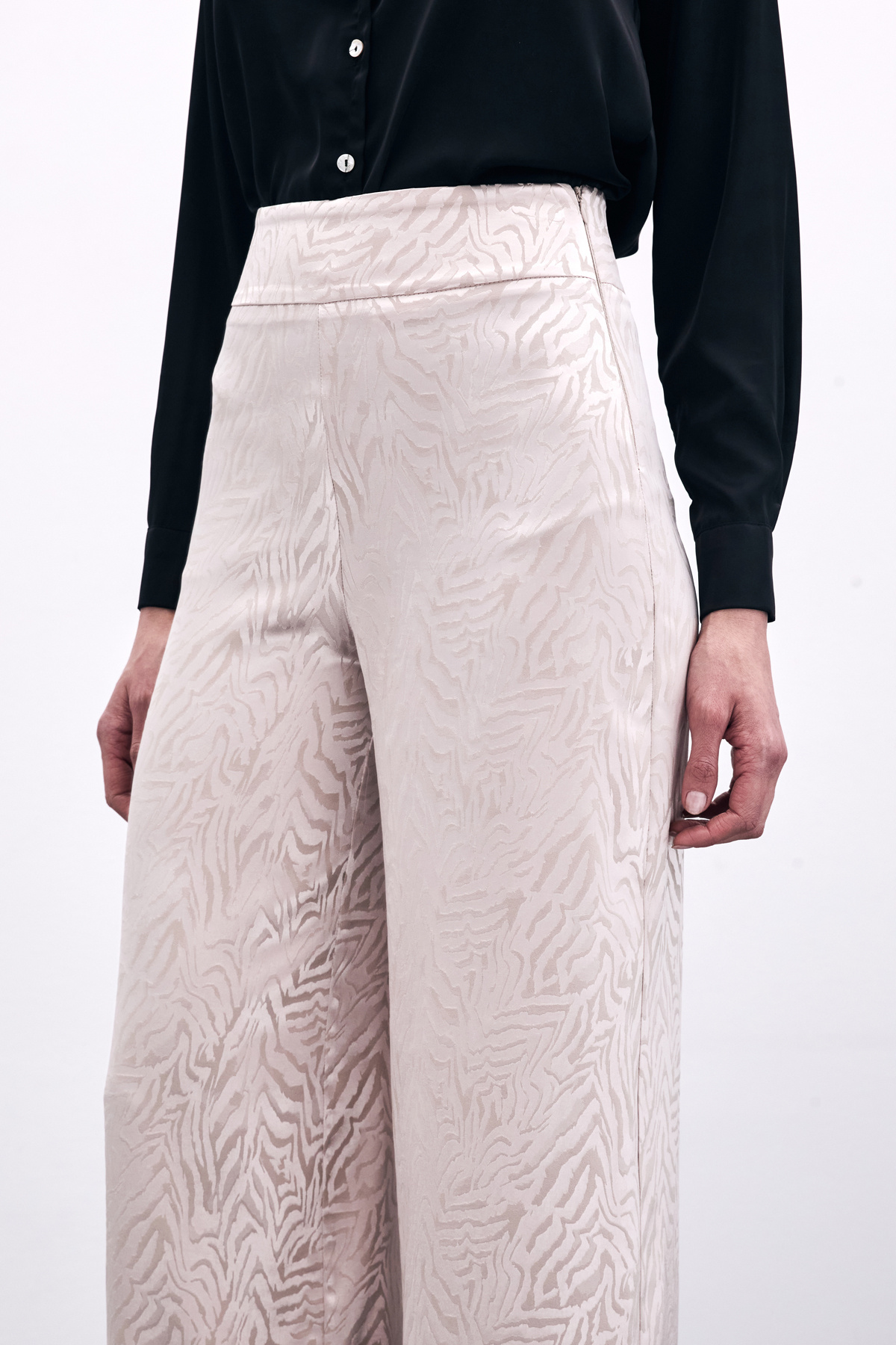 Zebra Desenli Pantolon - Pudra