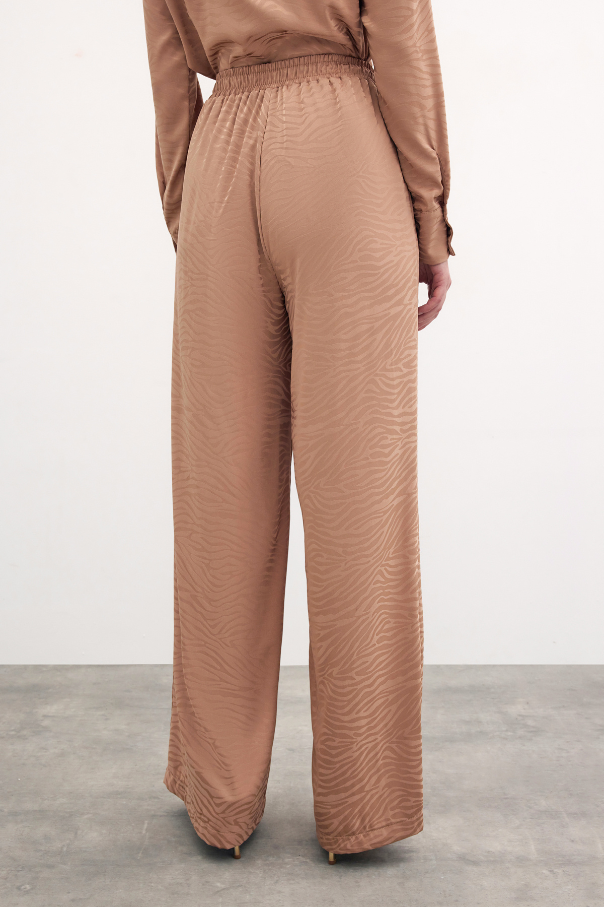 Zebra Desenli Salaş Pantolon - Camel