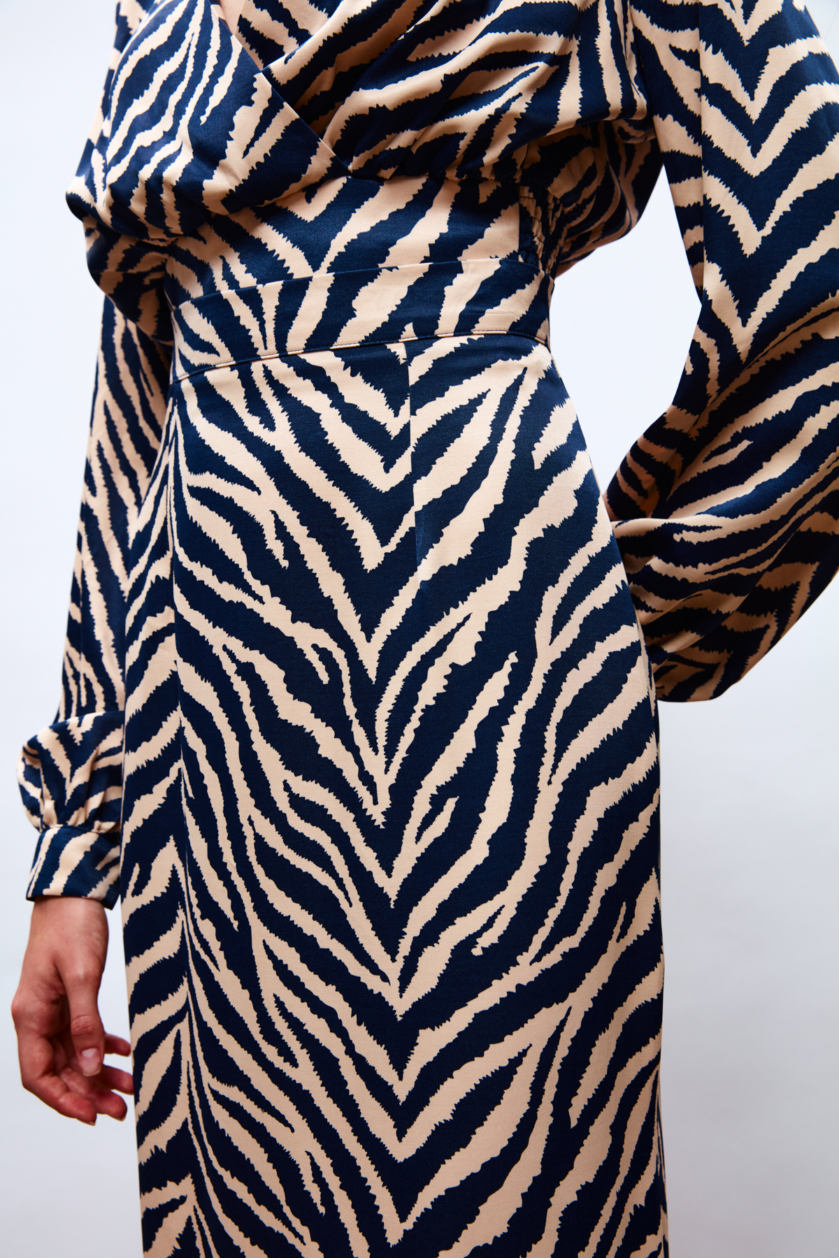 Zebra Desenli Saten Etek - LACİVERT