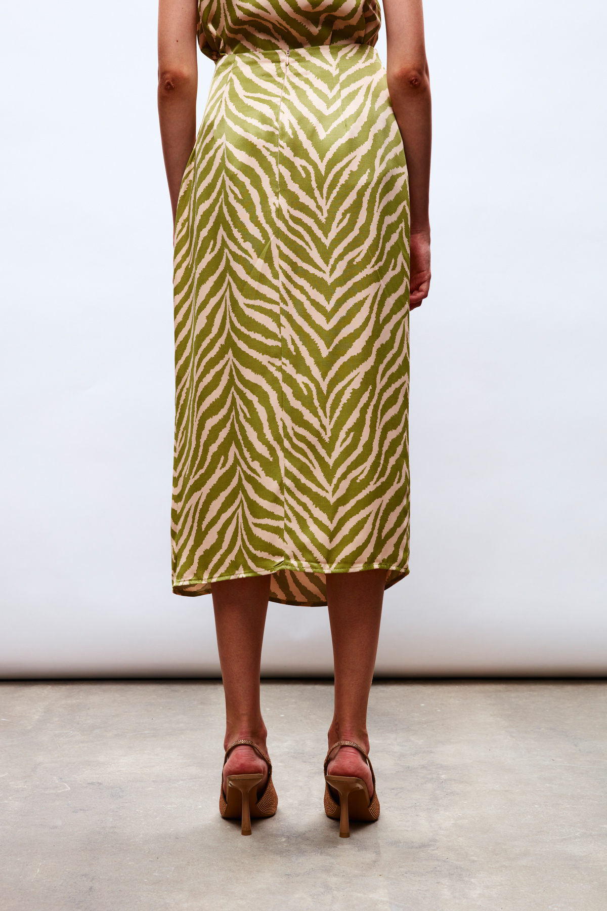 Zebra Desenli Saten Etek - YAĞ YEŞİLİ