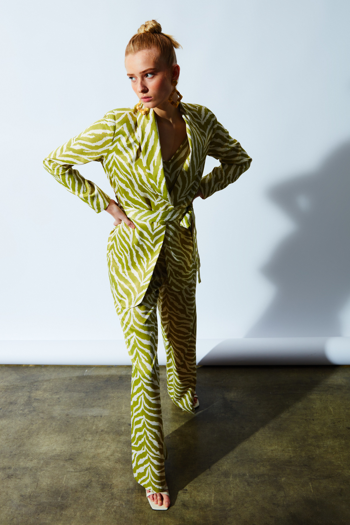 Zebra desenli saten pantolon - YAĞ YEŞİLİ