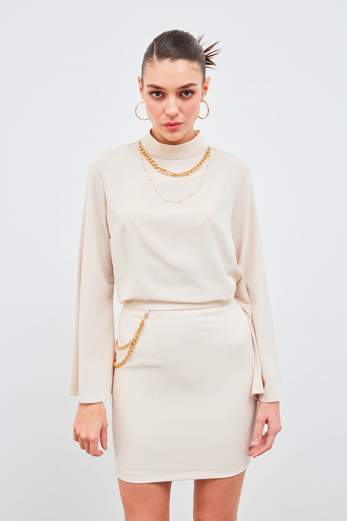 Zincir Aksesuarlı Mini Etek - BEJ