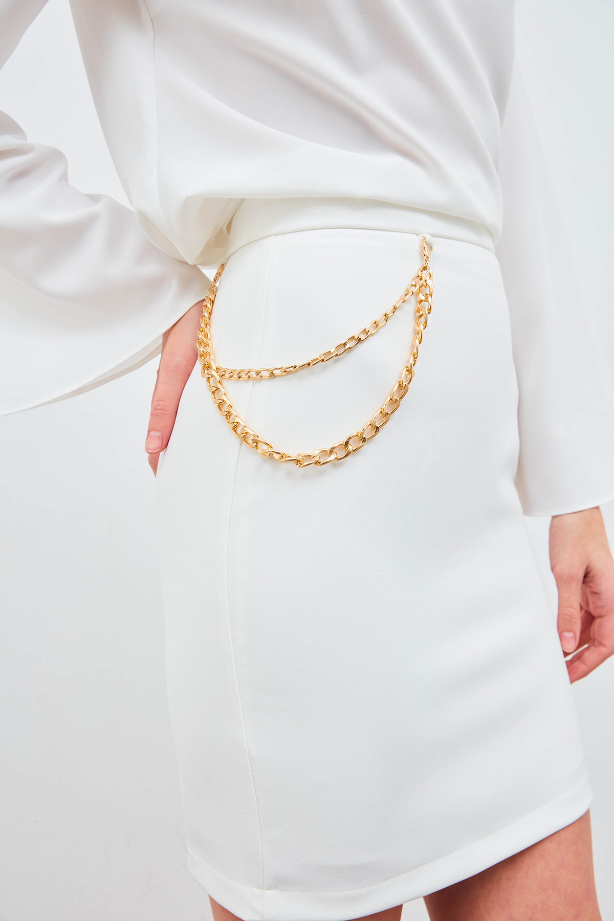 Zincir Aksesuarlı Mini Etek - EKRU