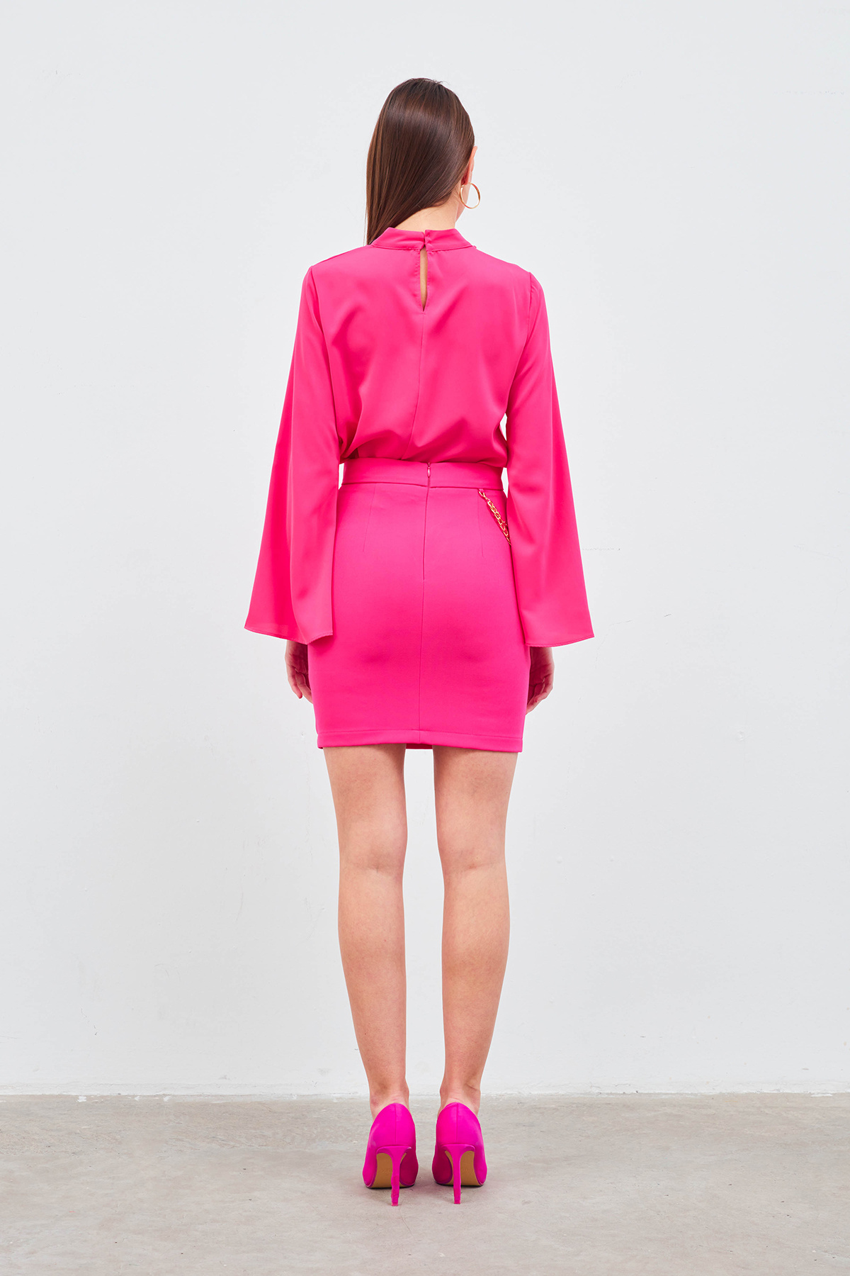 Zincir Aksesuarlı Mini Etek - FUŞYA