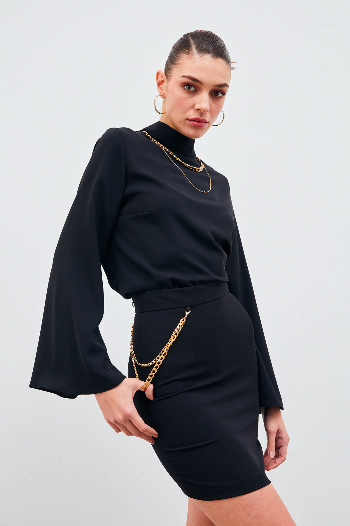 Zincir Aksesuarlı Mini Etek - SİYAH