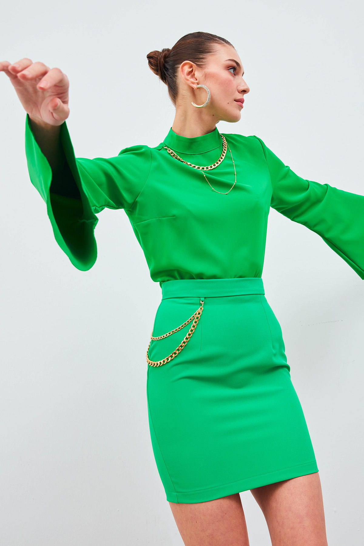 Zincir Aksesuarlı Mini Etek - YEŞİL