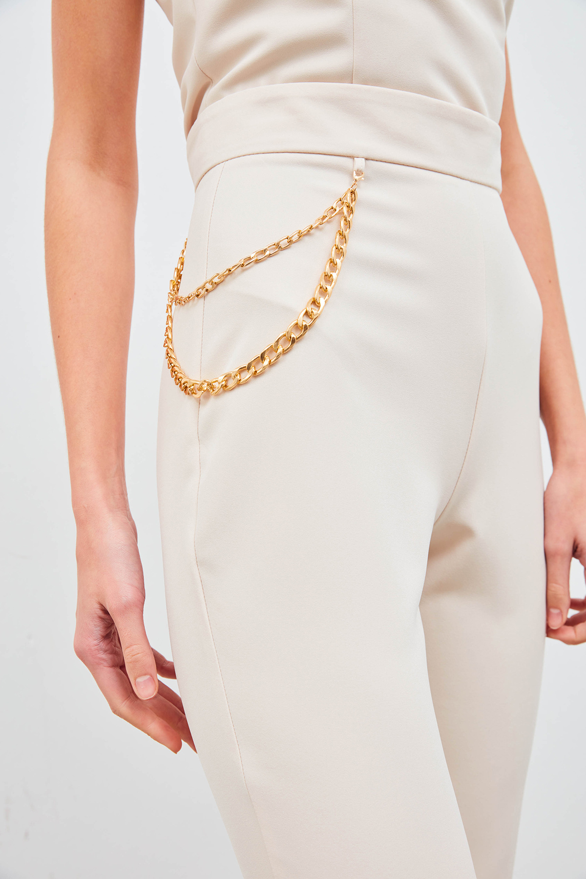 Zincir Aksesuarlı Pantolon - BEJ