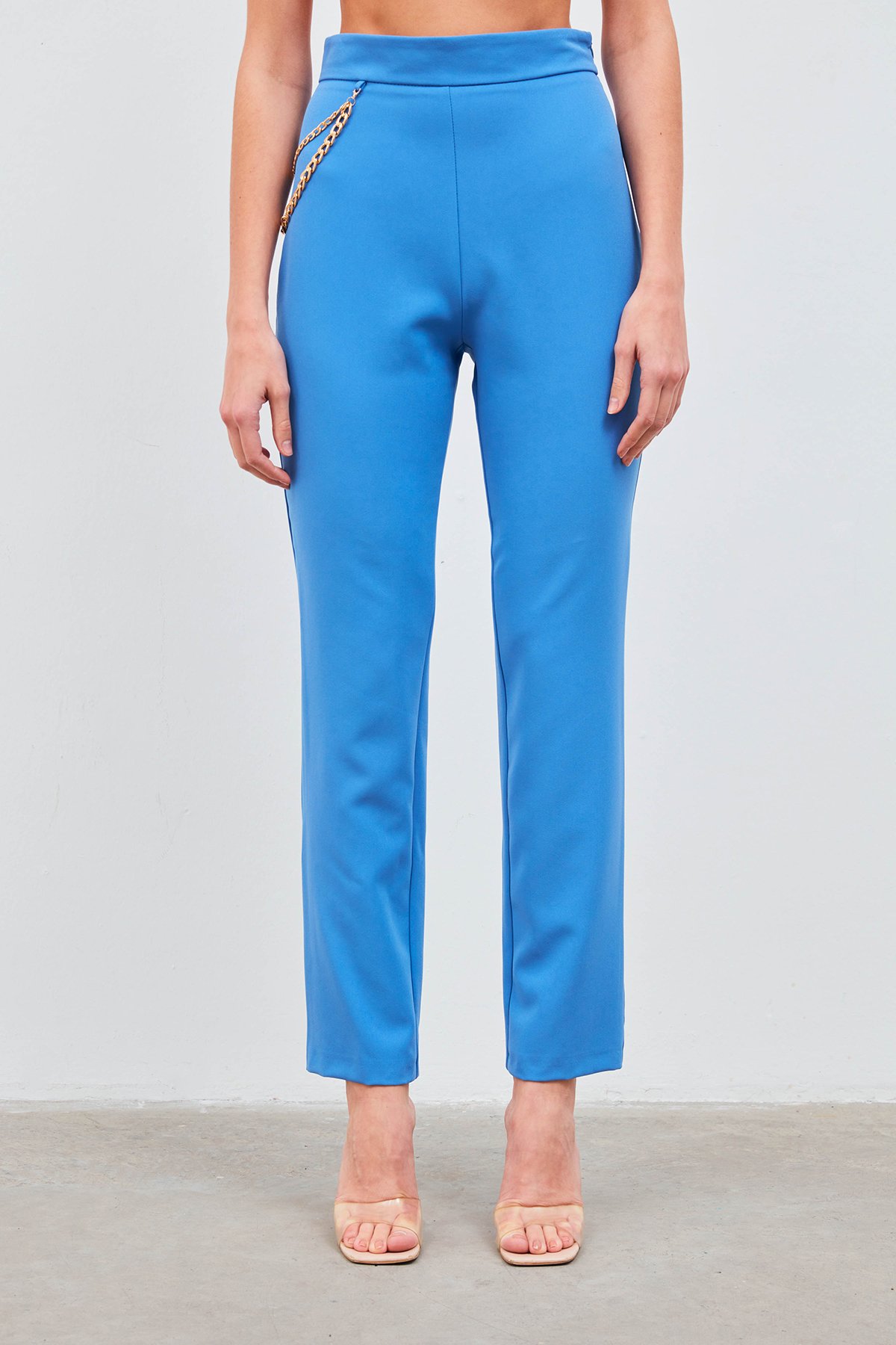 Zincir Aksesuarlı Pantolon - MAVİ