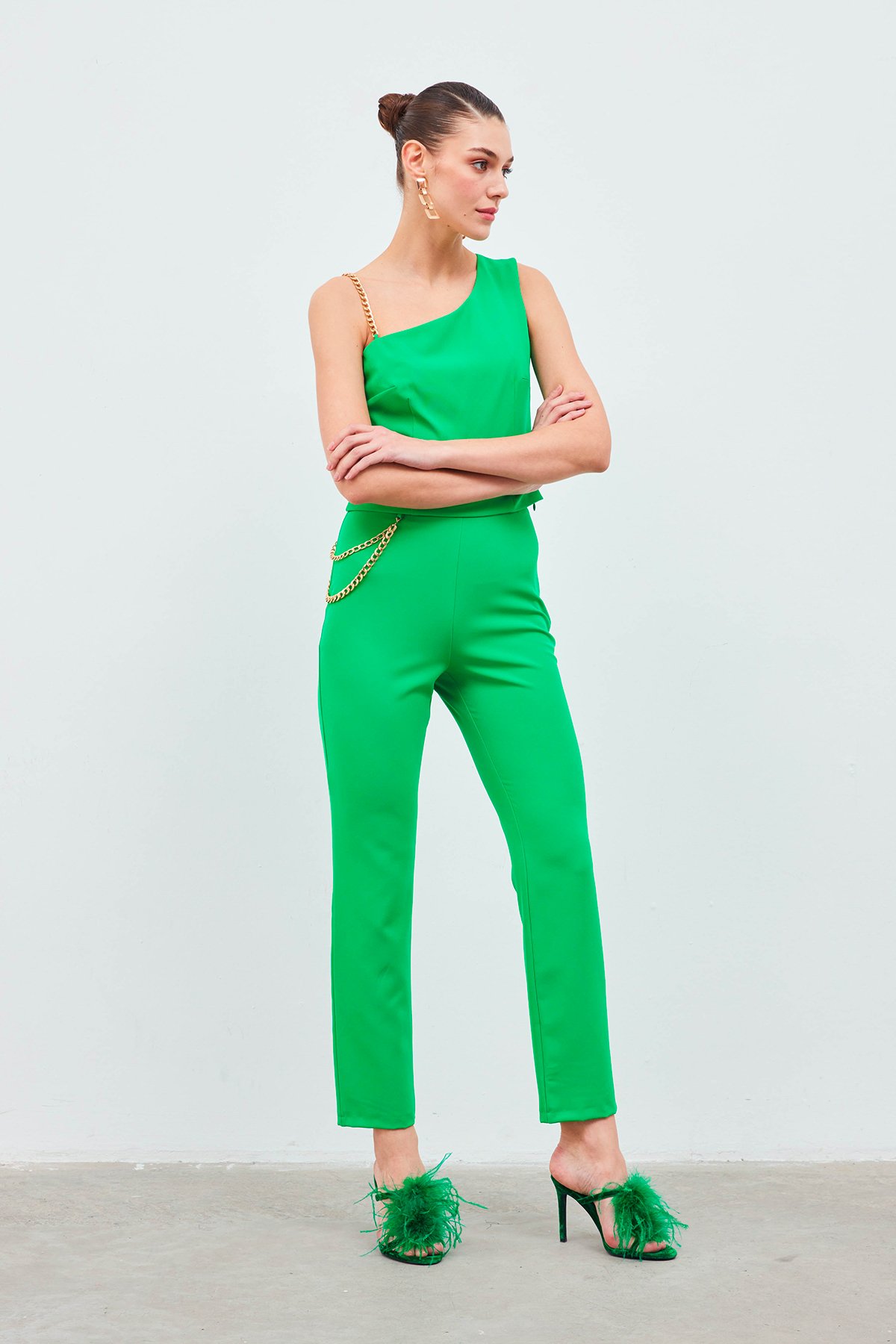 Zincir Askı Detaylı Crop Bluz - YEŞİL