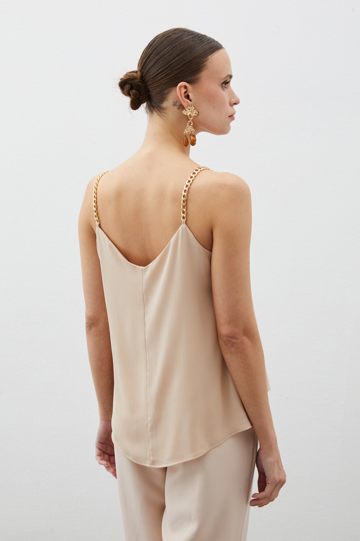 Zincir Askılı Salaş Bluz - BEJ