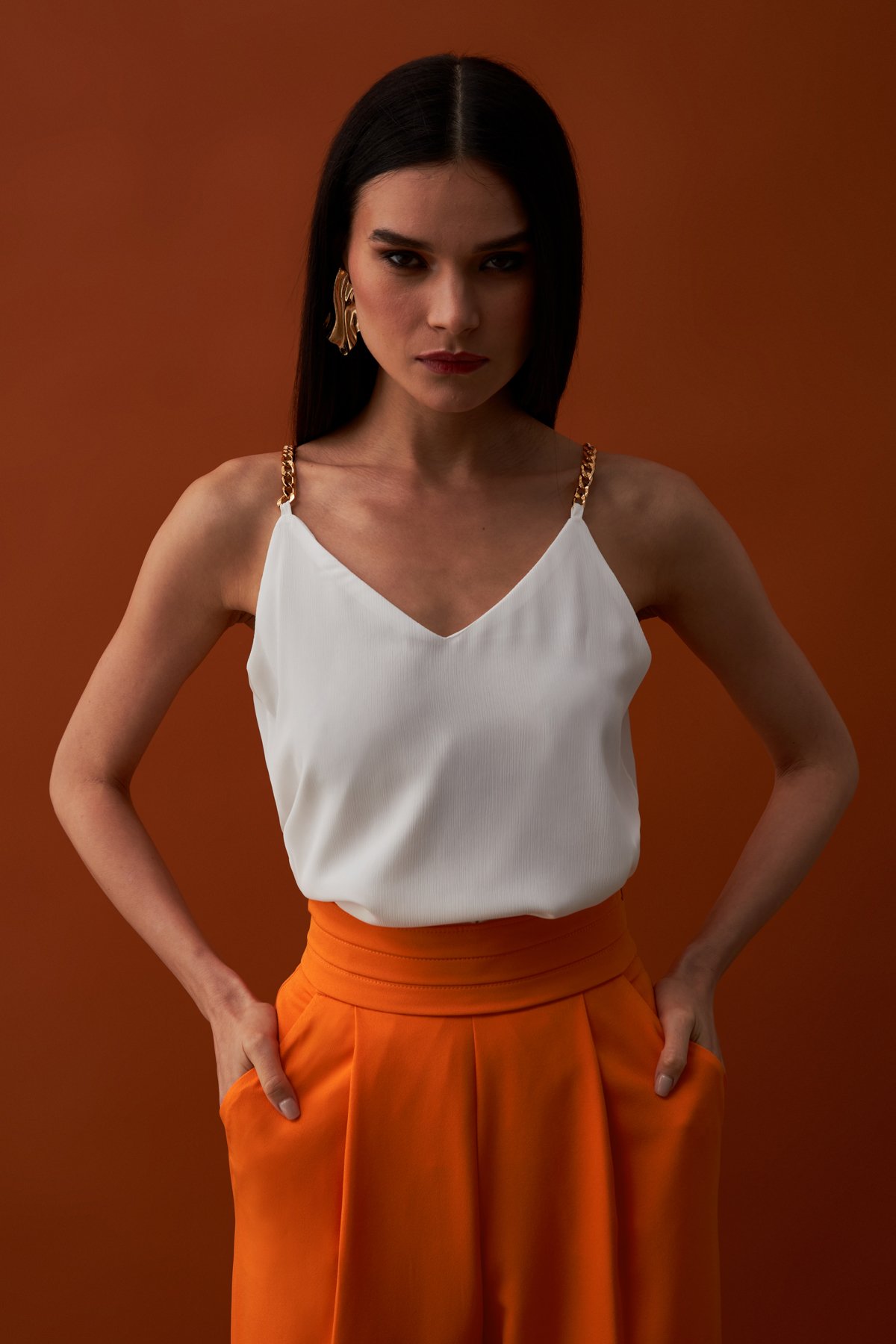 Zincir Askılı Salaş Bluz - EKRU