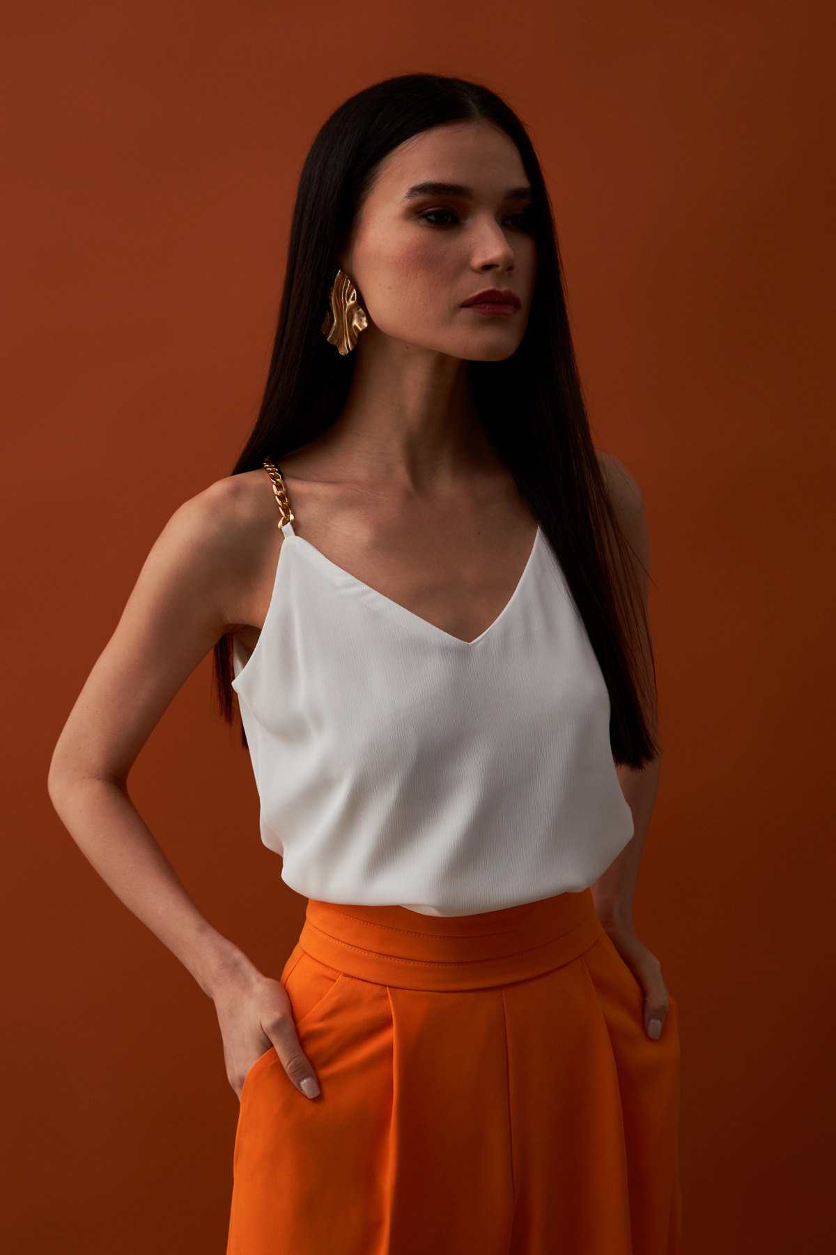 Zincir Askılı Salaş Bluz - EKRU