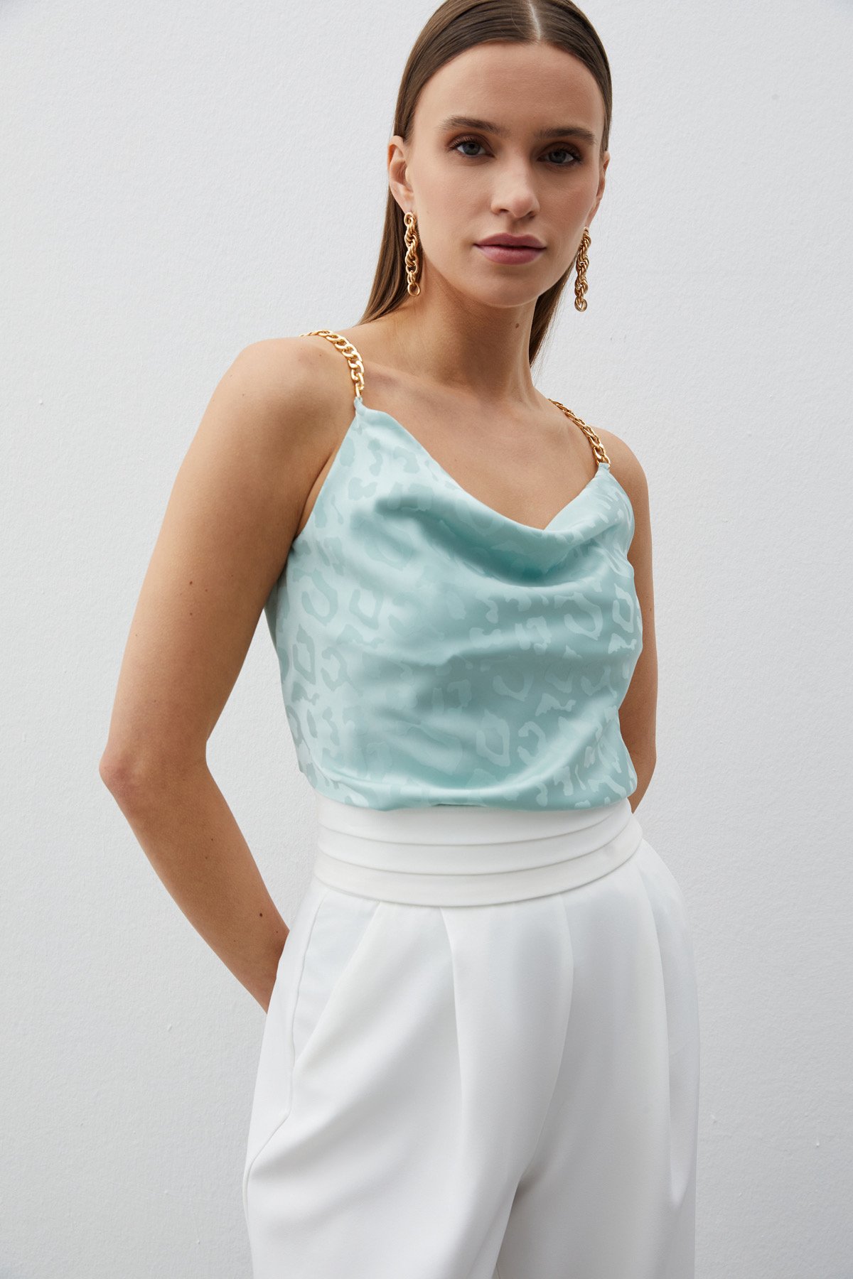 Zincir Askılı Saten Bluz - MİNT