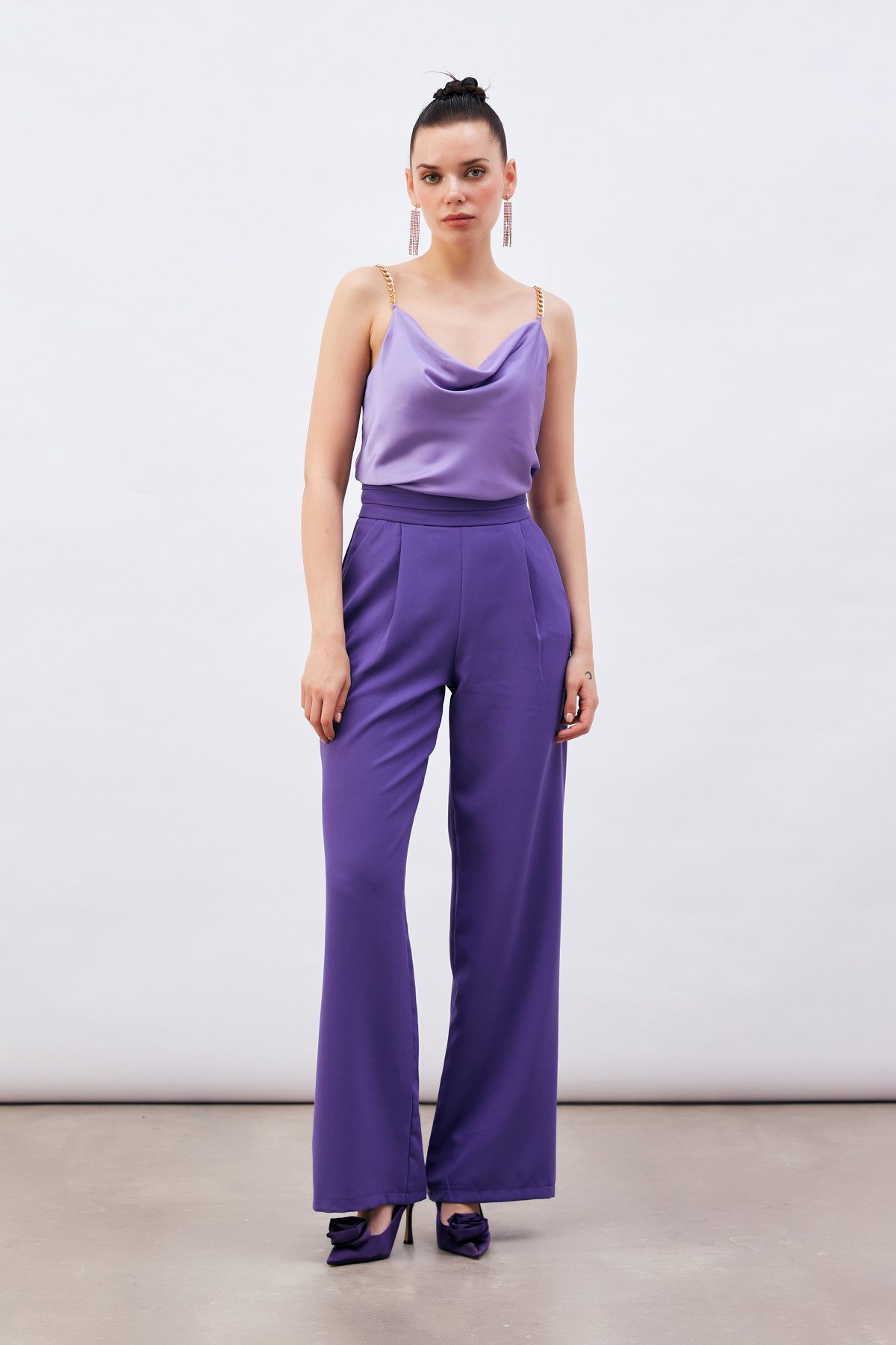 Zincir Askılı Saten Bluz - MOR