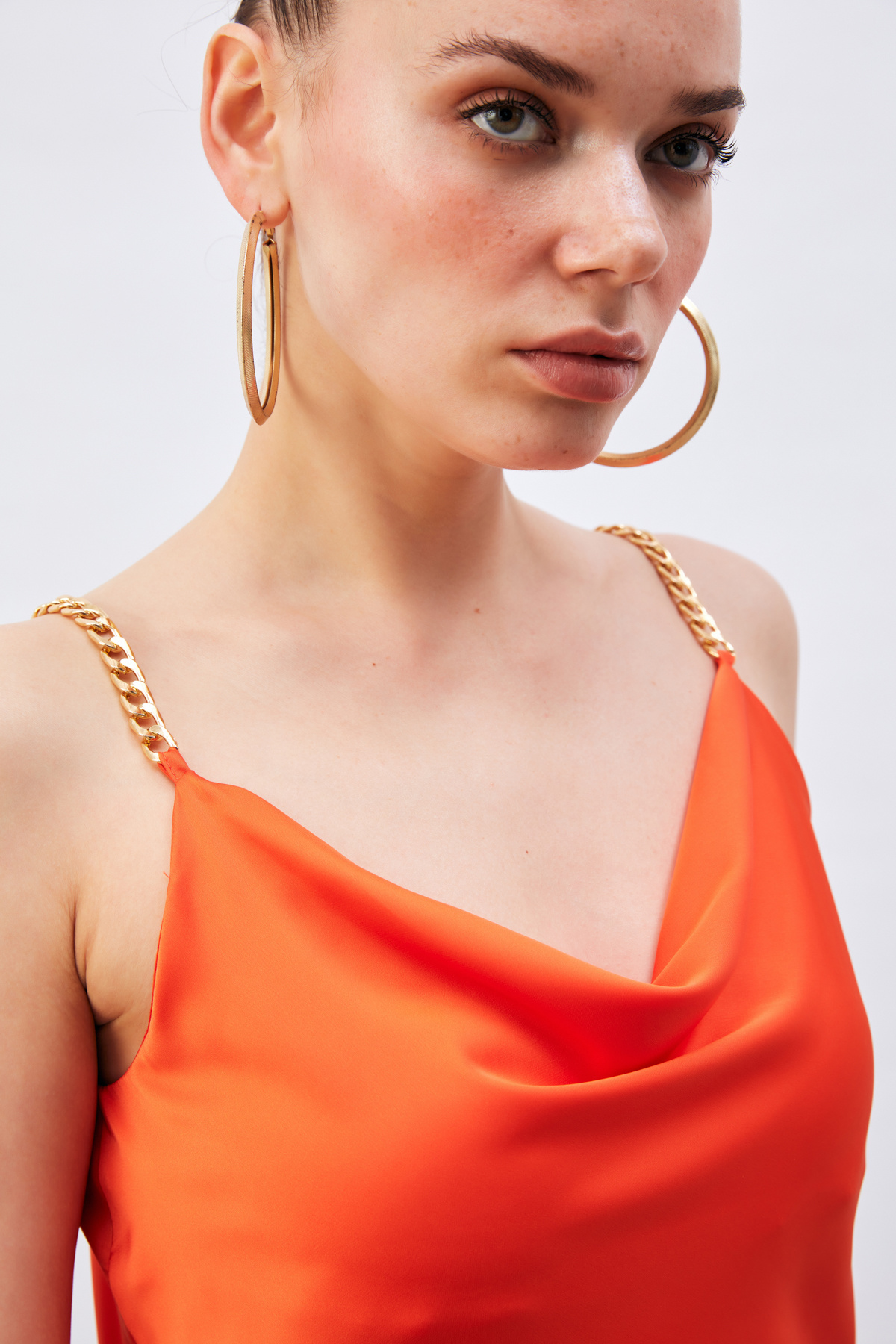 Zincir Askılı Saten Bluz - ORANJ