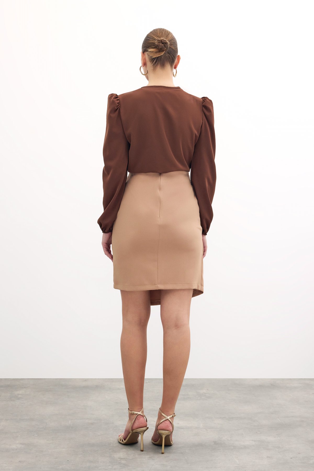 Zincir Detaylı Etek - Camel