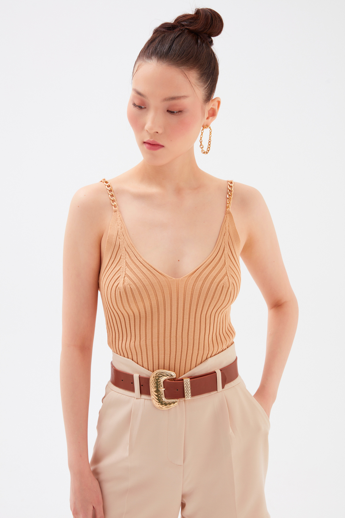 Zincir Detaylı Fitilli Triko Bluz - CAMEL