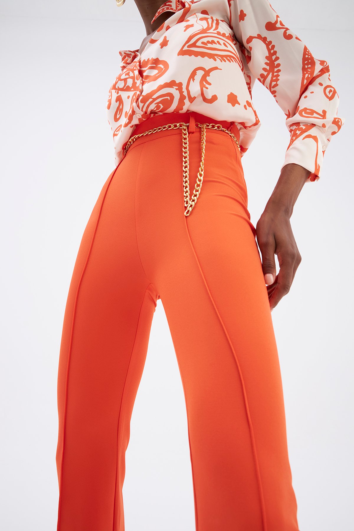 Zincir kemer ispanyol paça pantolon - ORANJ