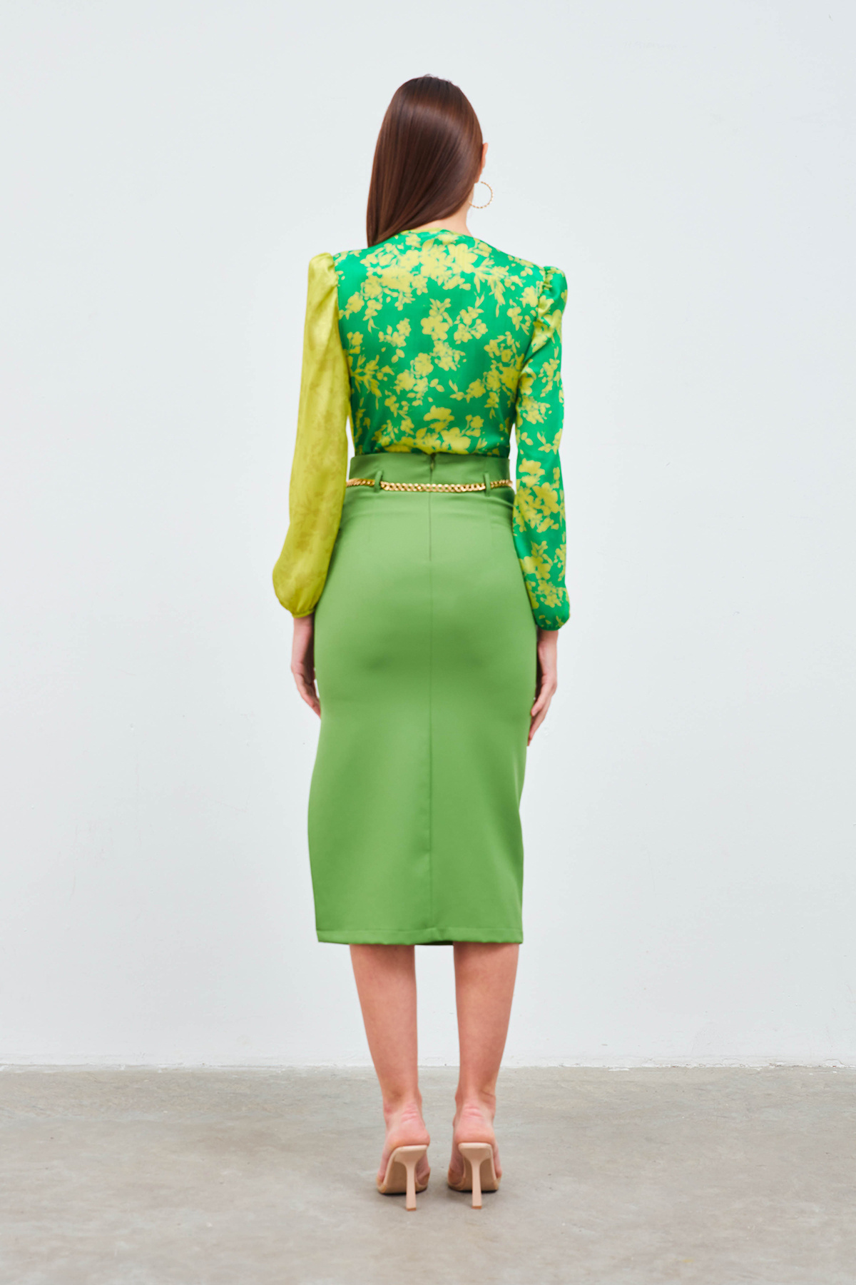 Chain Belt Pencil Skirt - LIGHT GREEN
