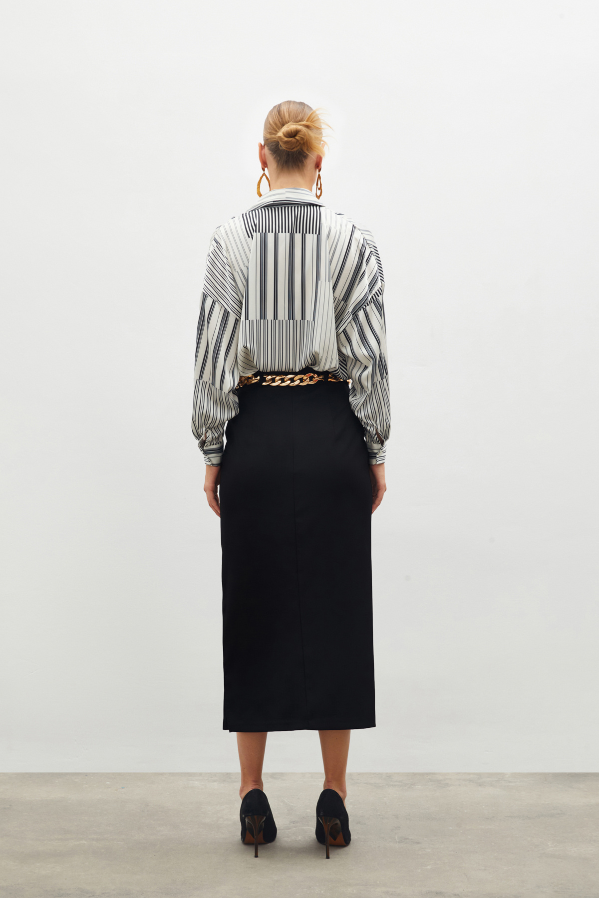 Zincir Kemerli Kalem Etek - SİYAH