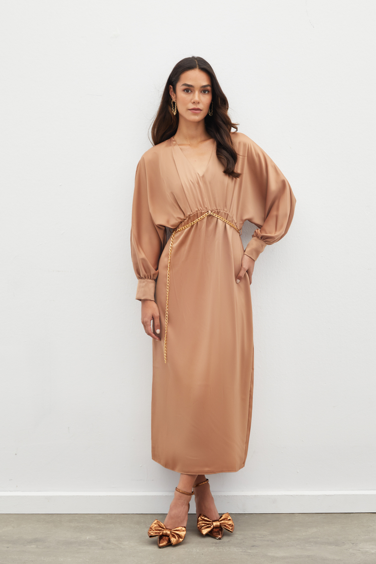 Chain Belt Satin Dress - CAMEL