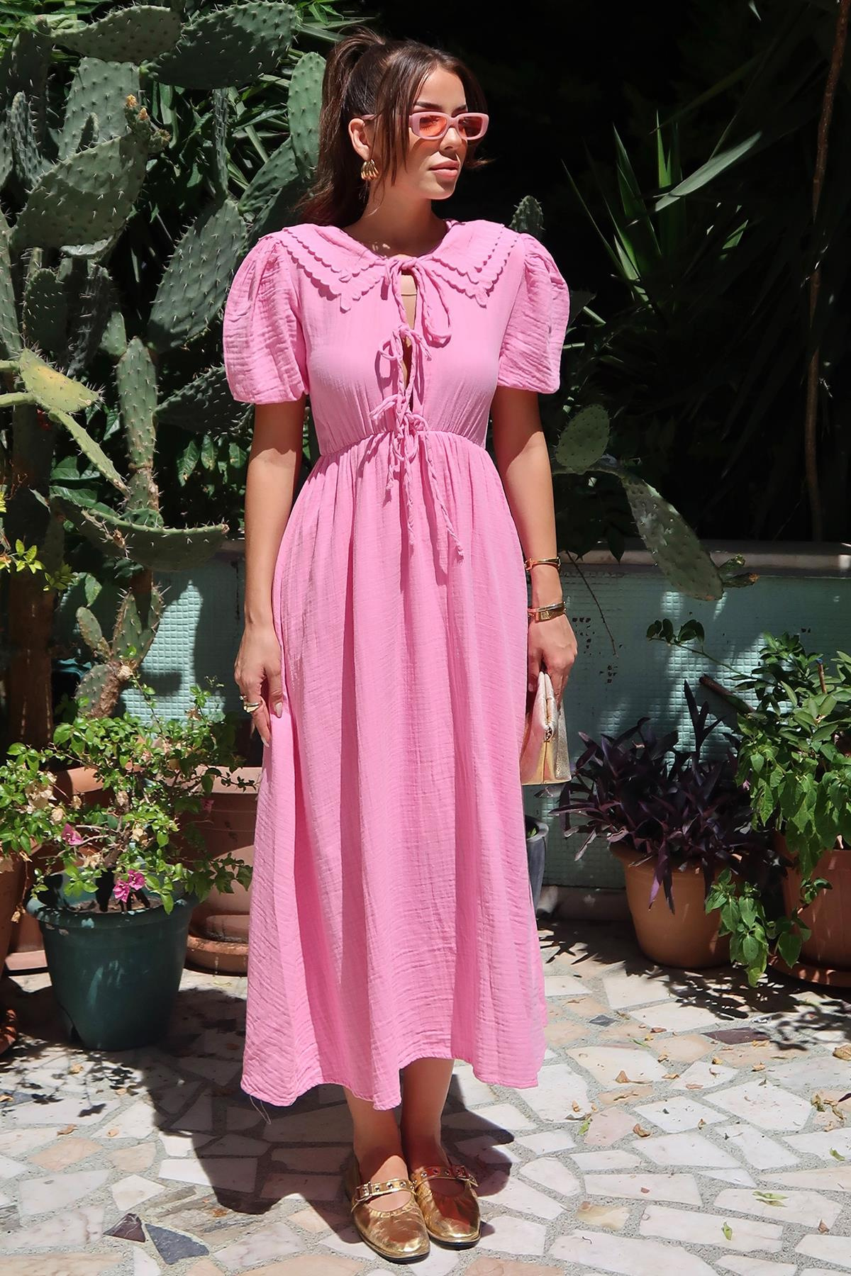 Pleated Muslin Dress with Lace Detail at Waist HORNS 9362-E