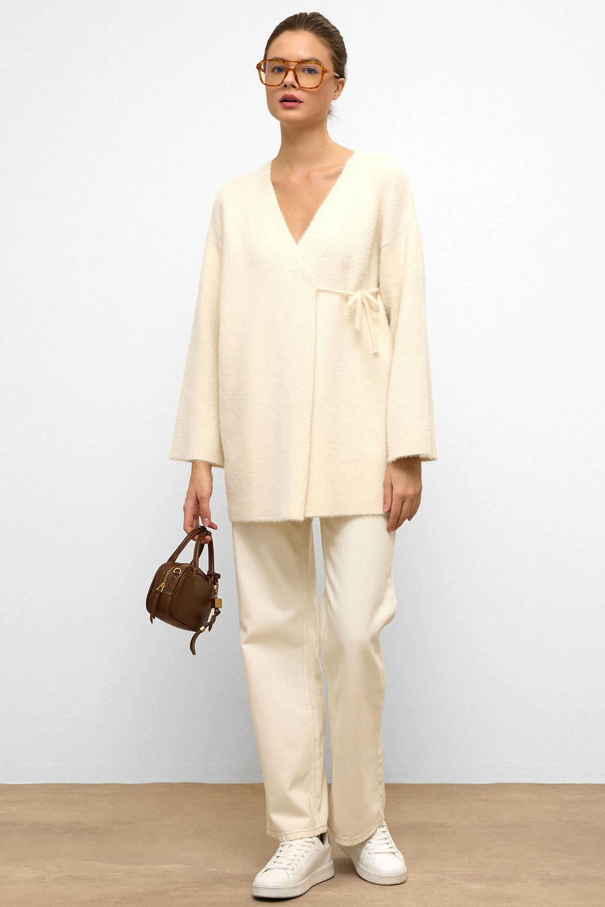 Soft Knit Cardigan with Lace Closure IVORY 8269