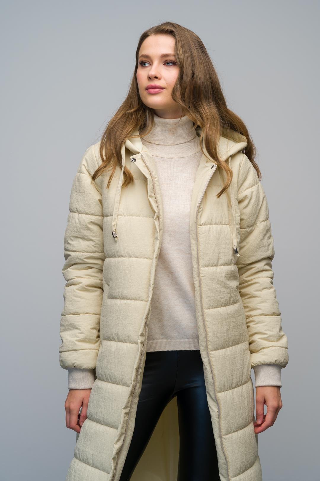 Long Quilted Coat with Hooded Ribbed Sleeves and Zipper Closure IVORY 6626