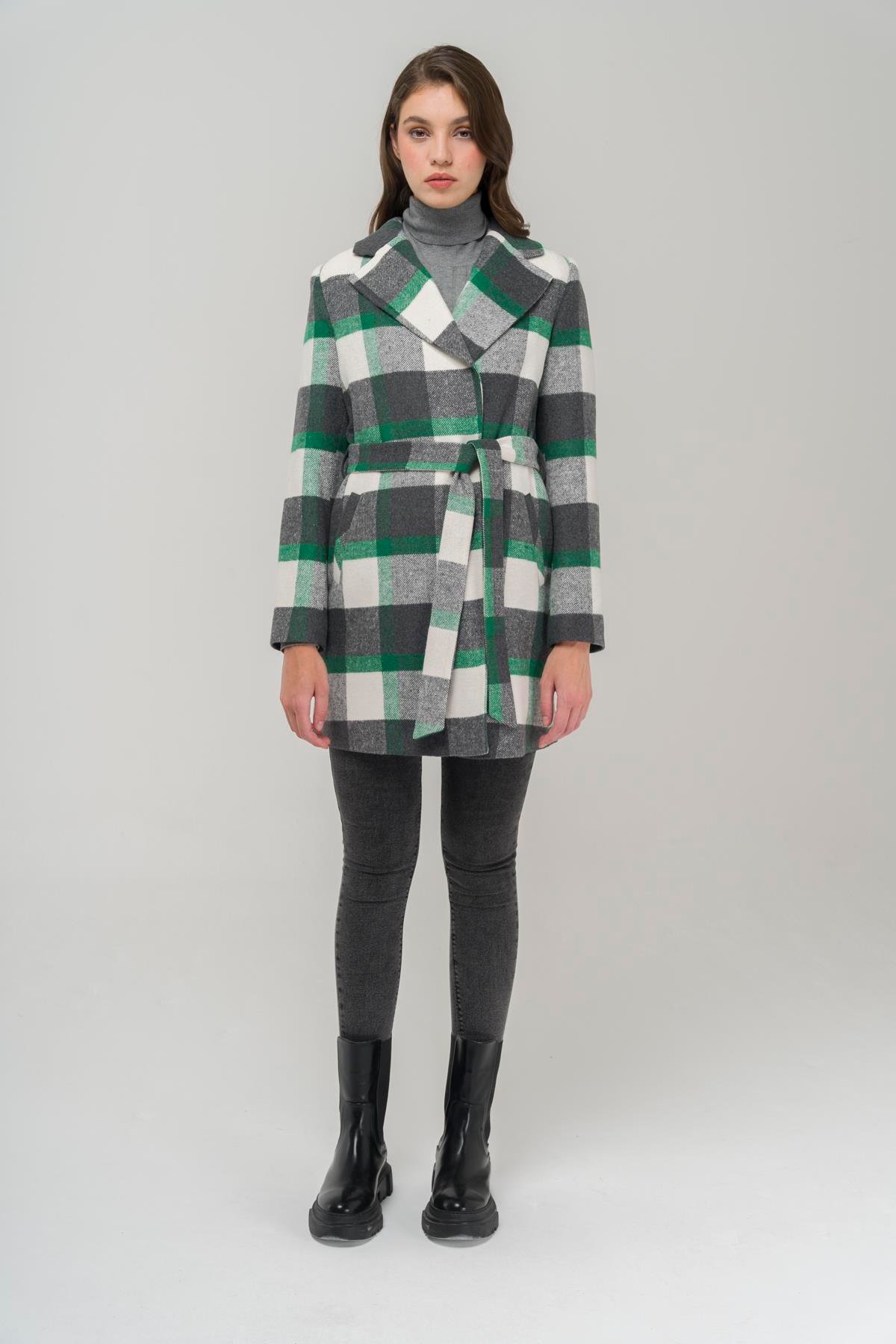 Beli Kuşaklı Astarlı Ekose Desenli Kaban YEŞİL 3927-E