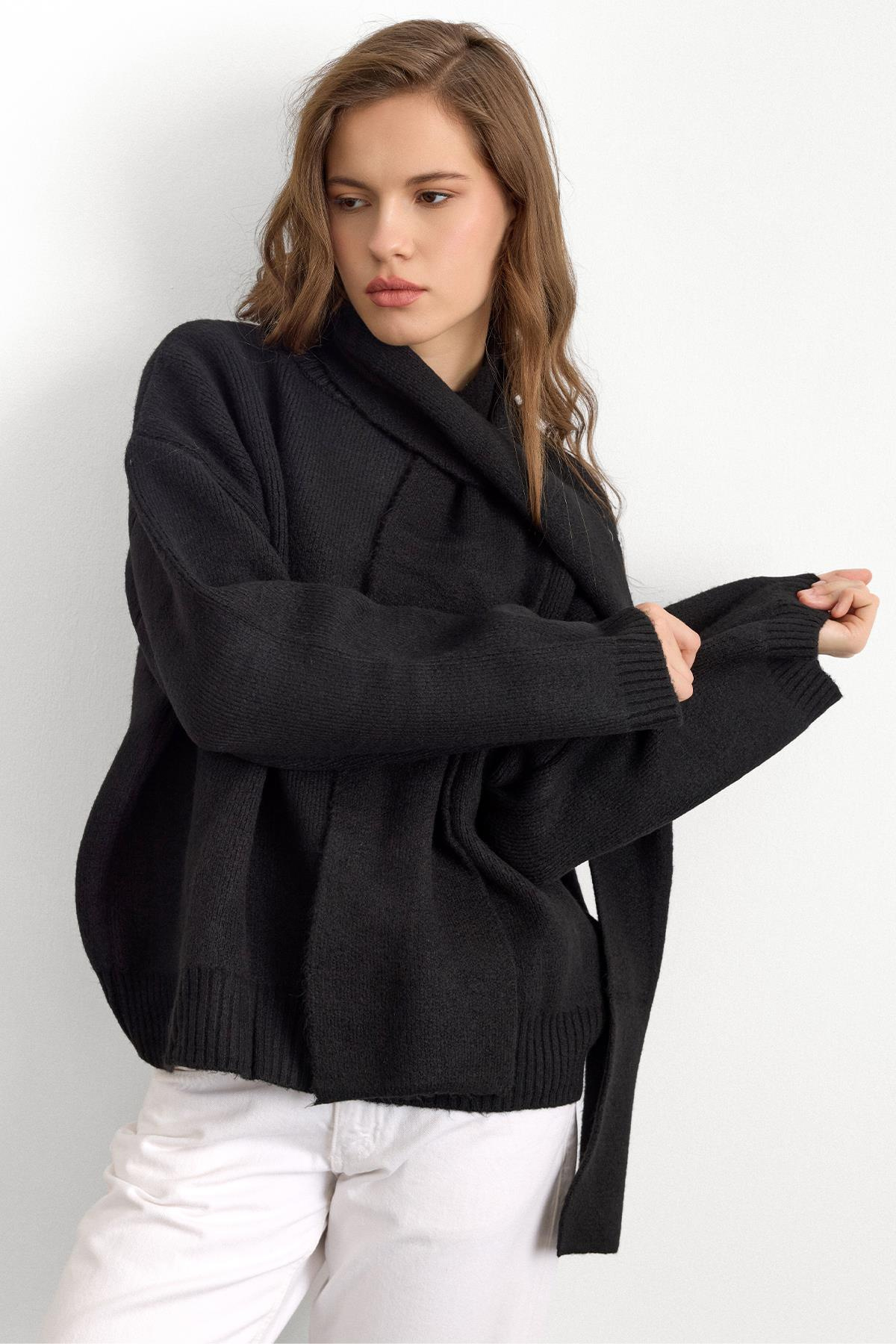 Bisiklet Yaka Atkı Salaş Kalın Kazak SİYAH 8280