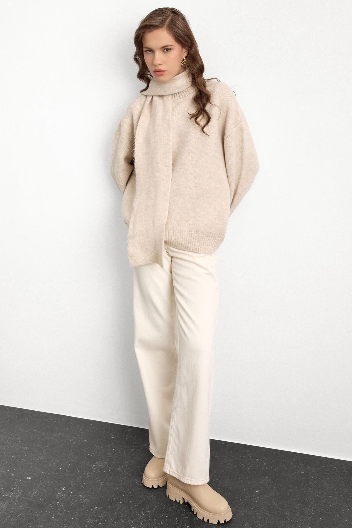 Bisiklet Yaka Atkı Salaş Kalın Kazak TAŞ 8280