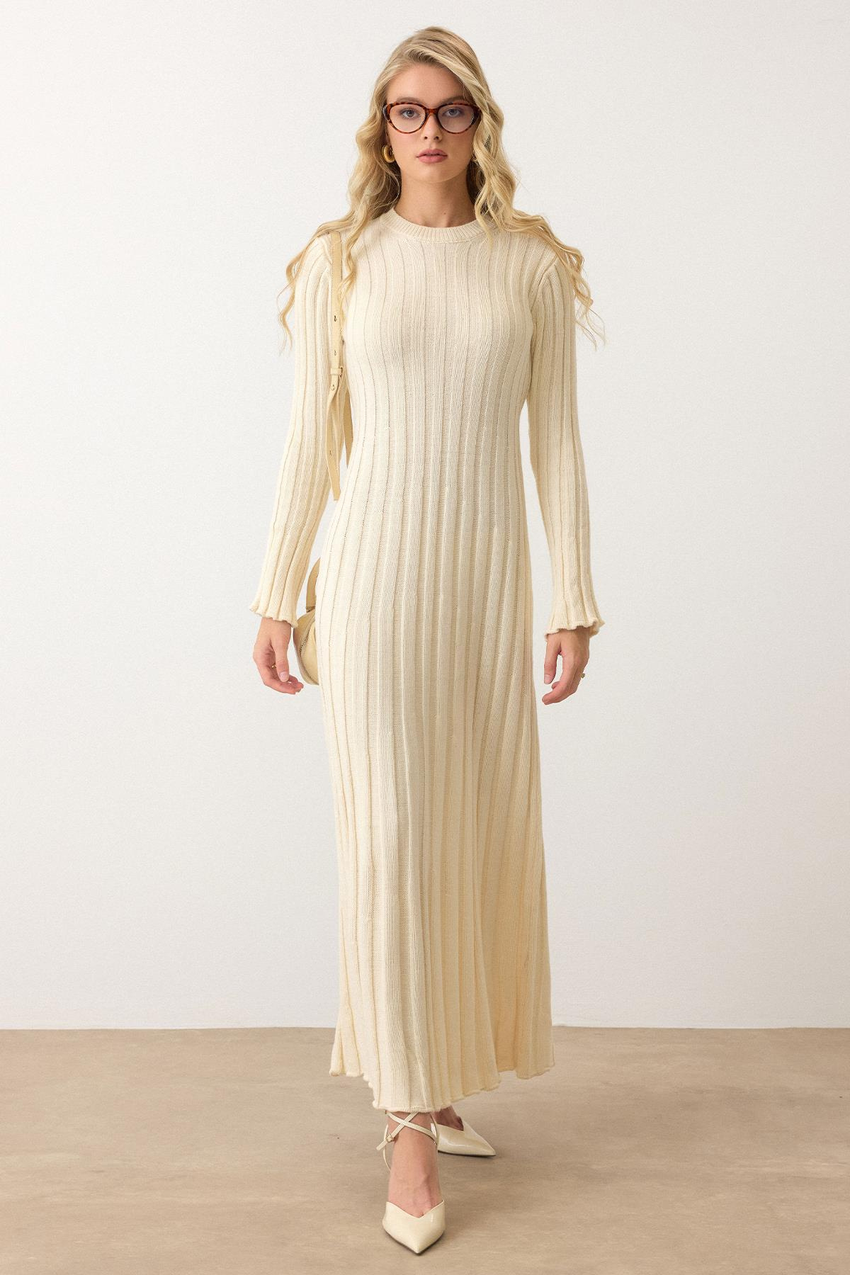 Crew Neck Thick Ribbed Long Knit Dress CREAM 9363-E