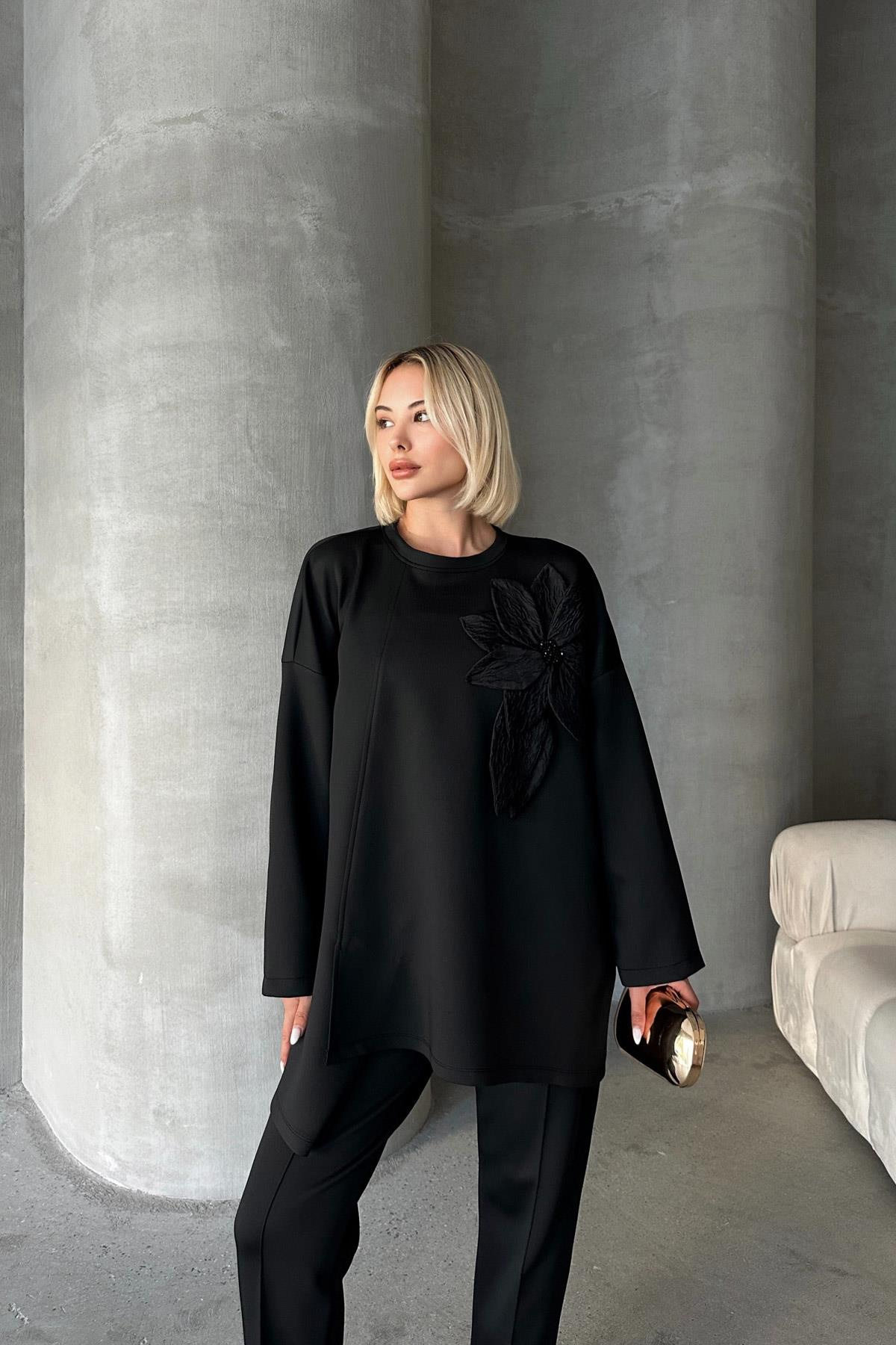 بدلة غوص مع بنطال وقميص مزين بالزهور أسود 7945-TK