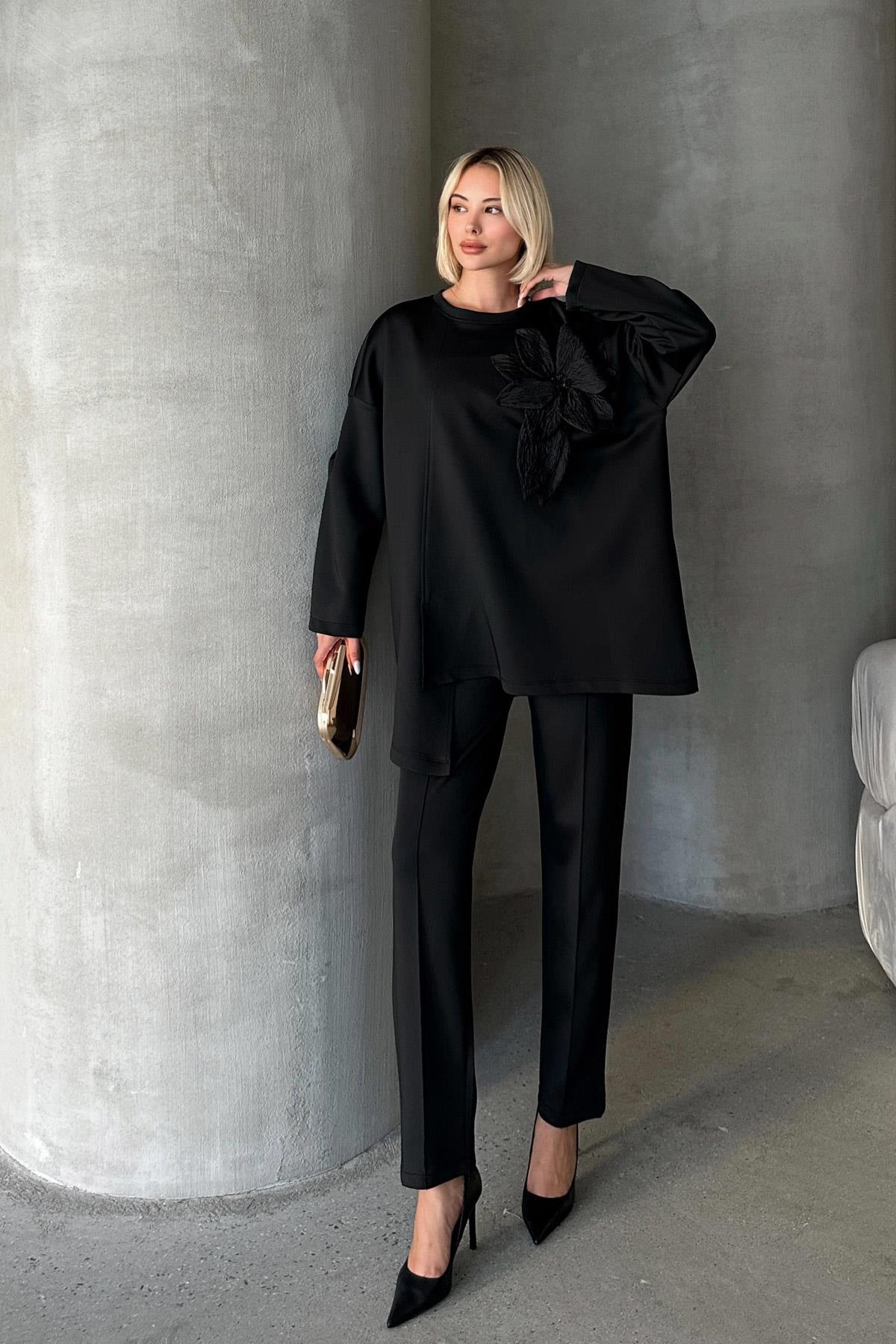 بدلة غوص مع بنطال وقميص مزين بالزهور أسود 7945-TK