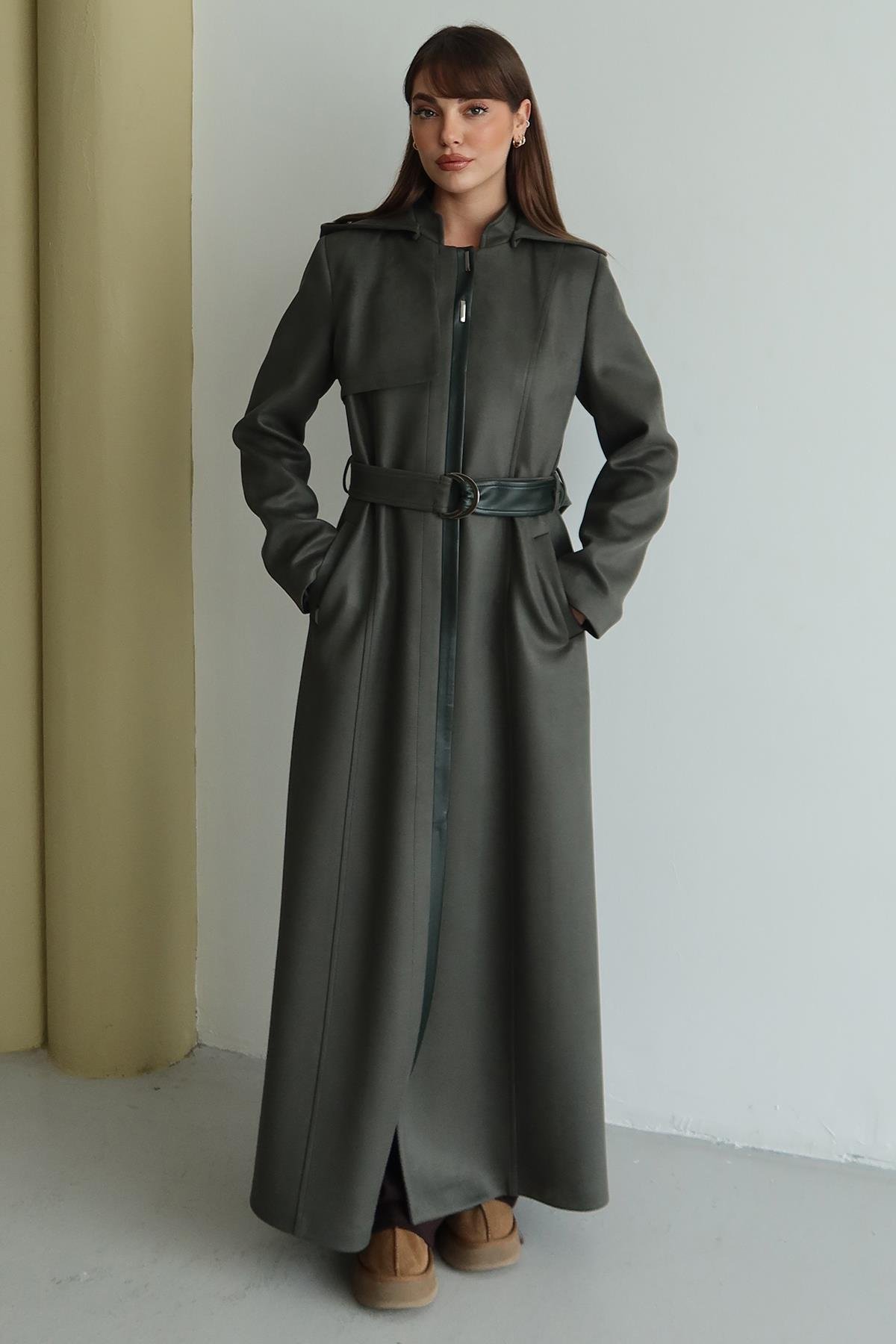 Çıkabilir Kapüşonlu Deri Garnili Gabardin Süet Görünümlü Pardesü YEŞİL 6806