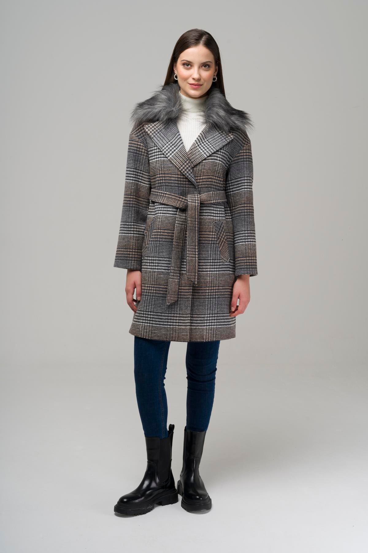 Detachable Furry Low Sleeve Snap Closure Oversize Plaid Coat GREY 3953