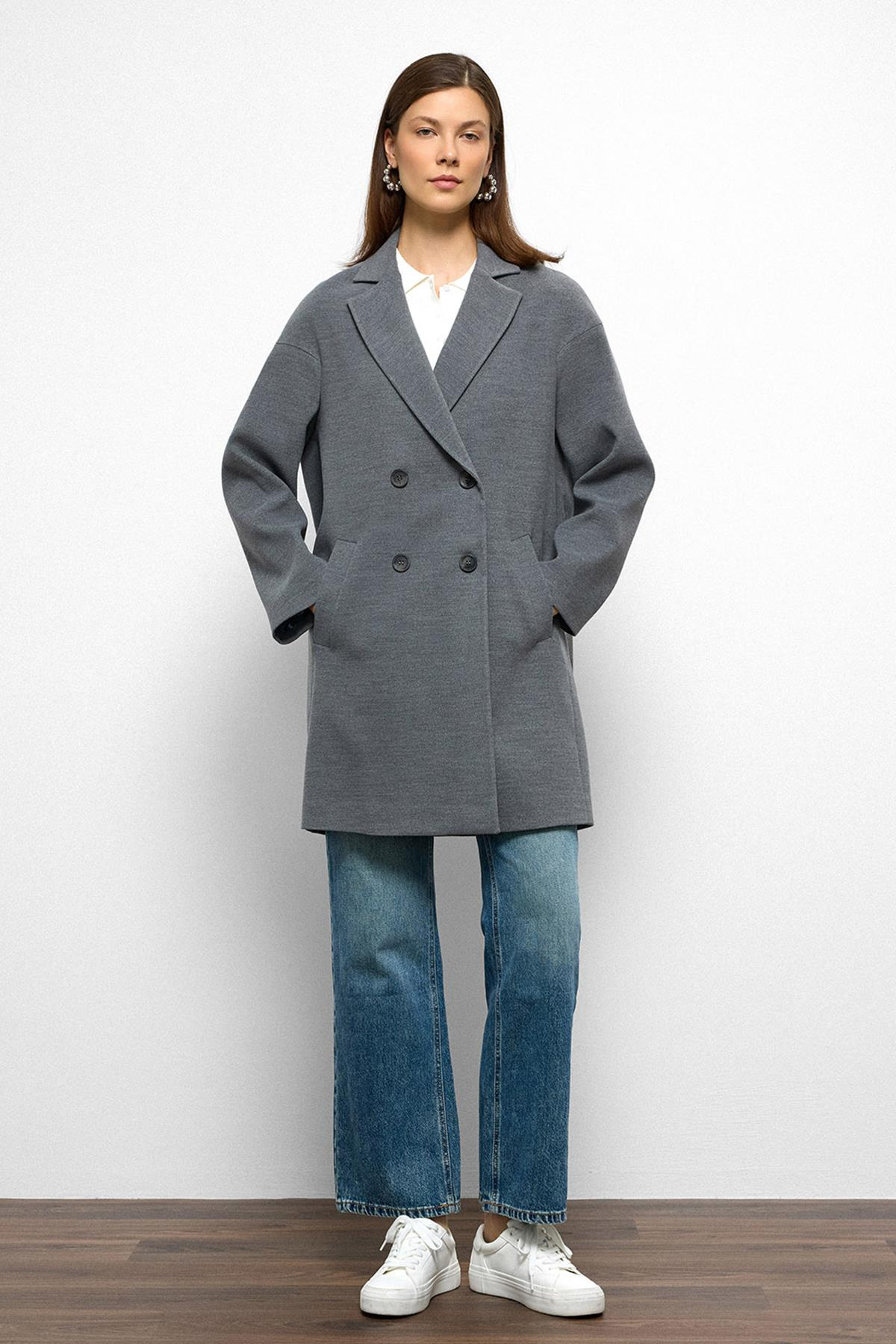 Desenli Astarlı Oversize Kruvaze Kaban GRİ 3095