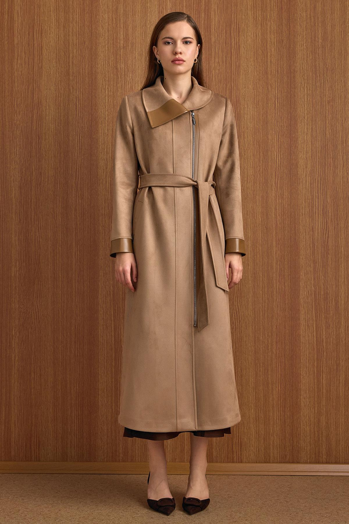 Devrik Yaka Fermuar Kapamalı Deri Garnili Süet Görünümlü Kap A.KAMEL 6804