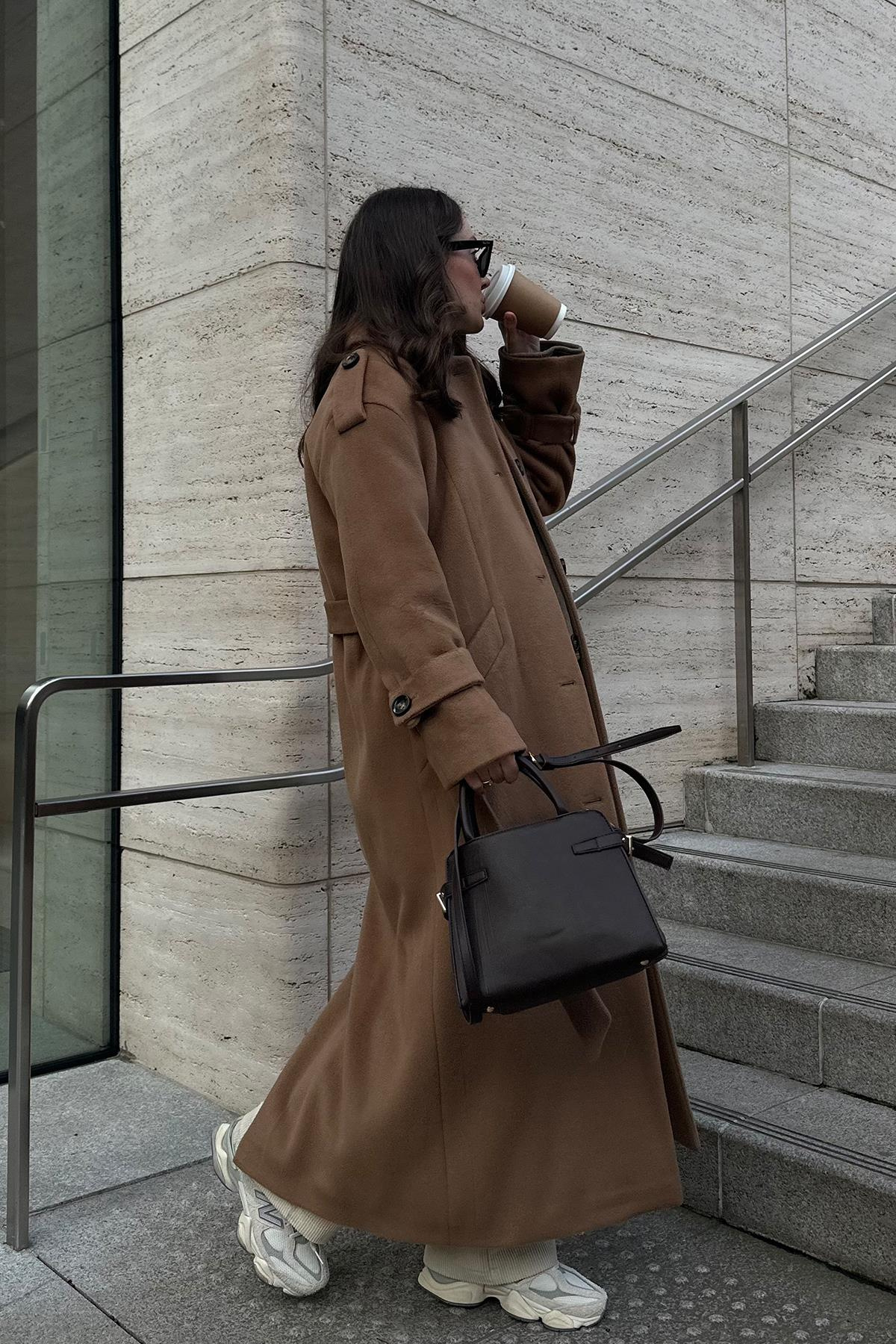 Oversize Long Coat with Shirt Collar and Epaulette Detail K. KAMEL 3064