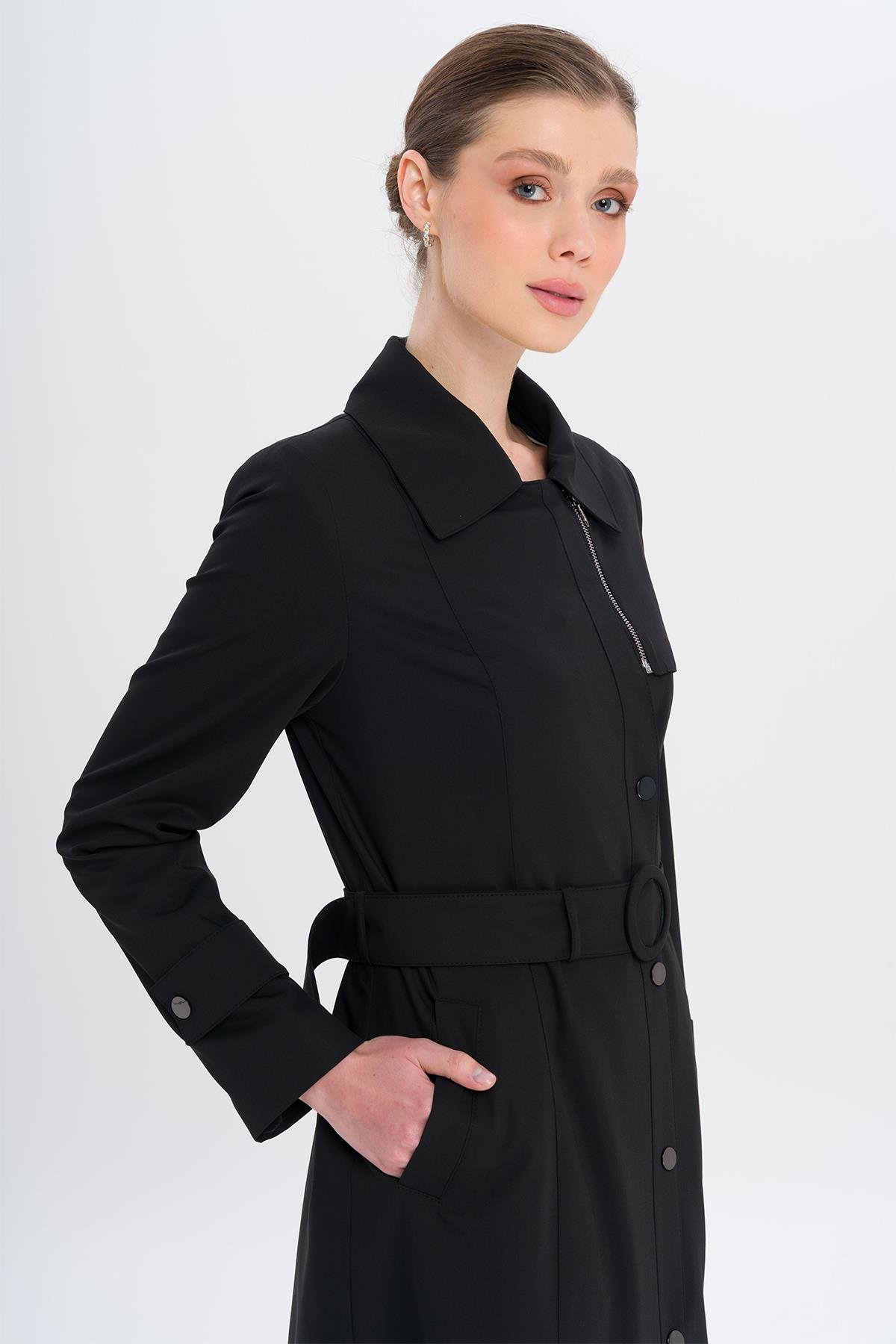 معطف مبطن بياقة قميص وسحاب وكبس للإغلاق أسود 6727