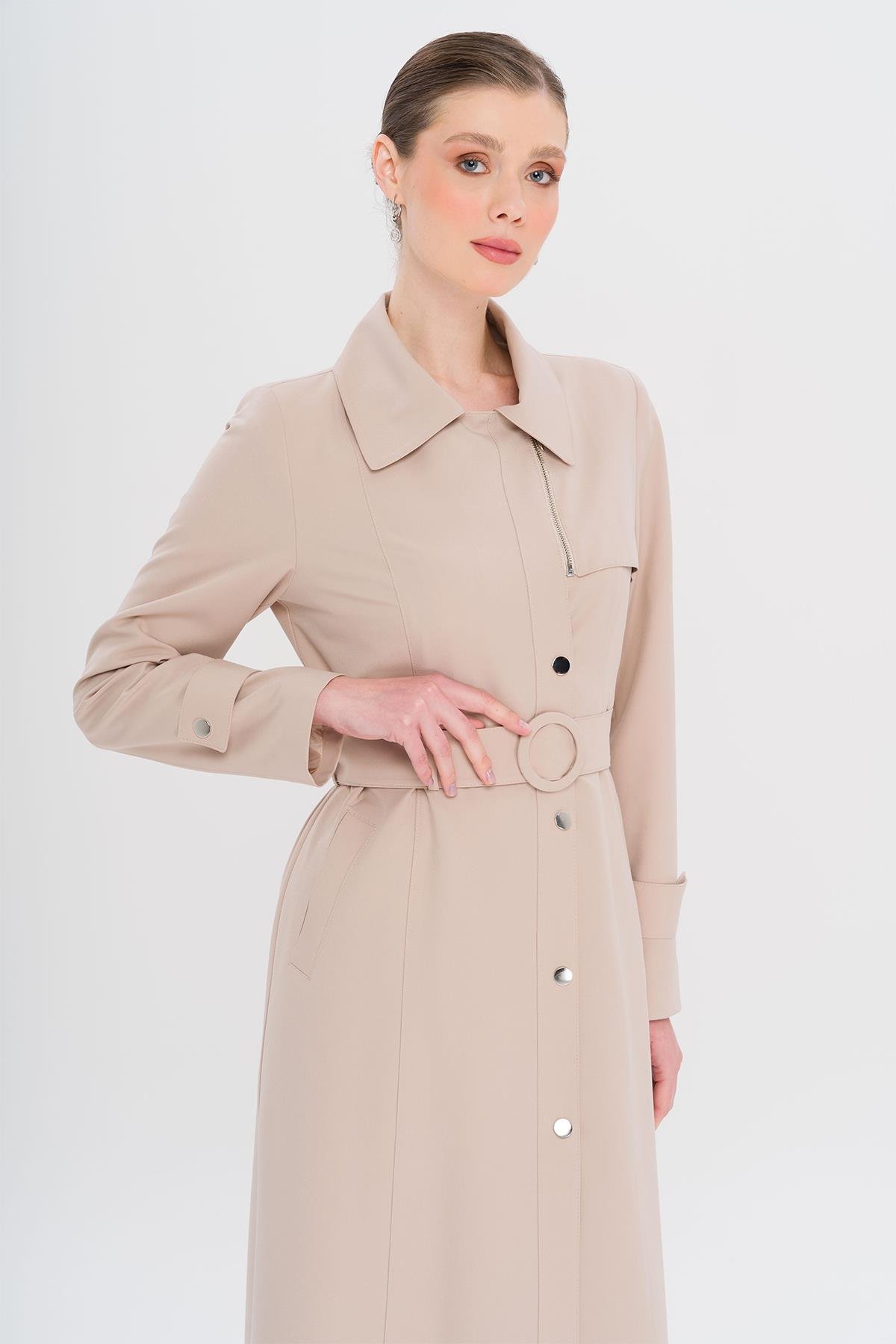 معطف مبطن بياقة قميص وسحاب وكبس للإغلاق يفعل 6727