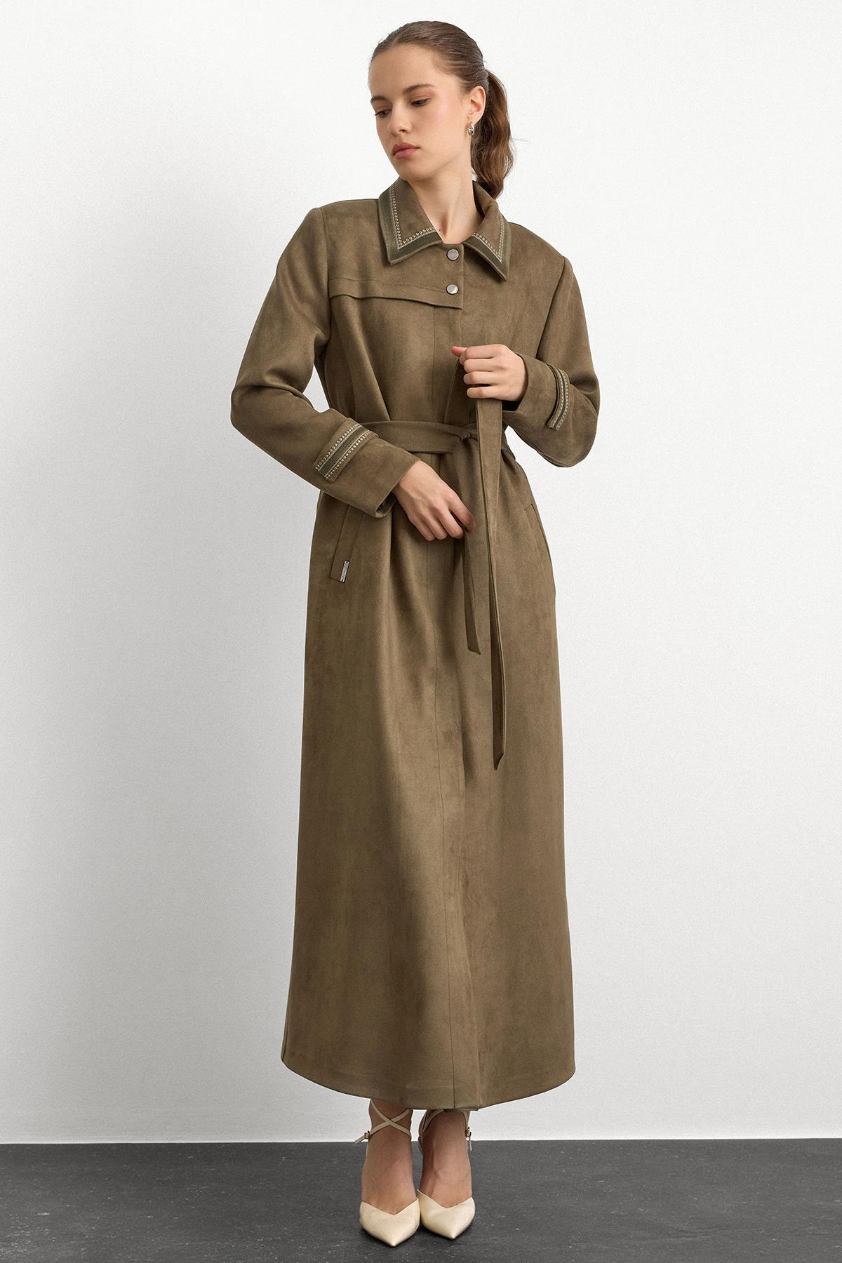 Gömlek Yaka İşleme Detaylı Süet Görünümlü Büyük Beden Pardesü A.HAKİ 6785