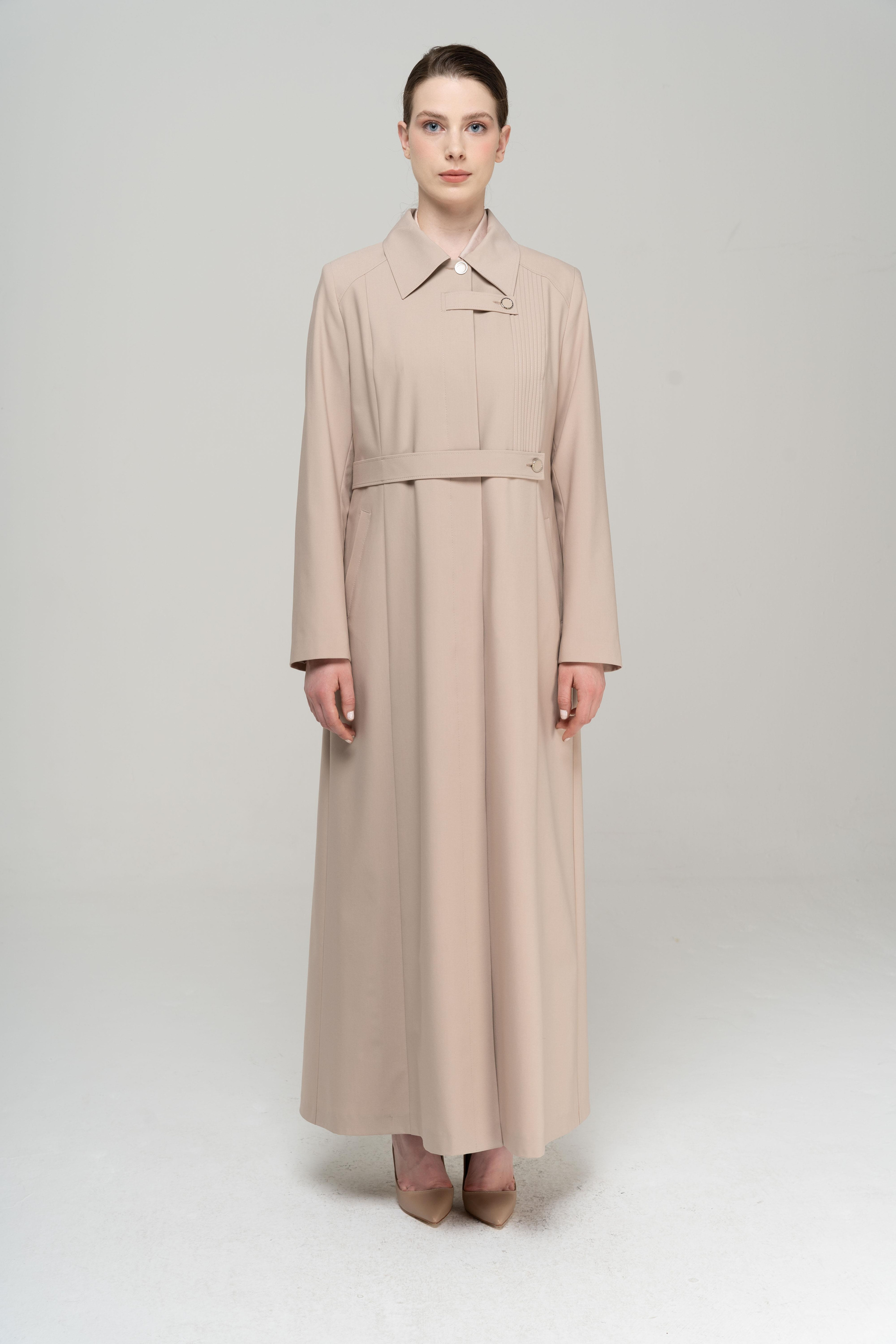 معطف علوي مبطن بمقاس كبير مع ياقة قميص وتفاصيل مضلعة يفعل 6565