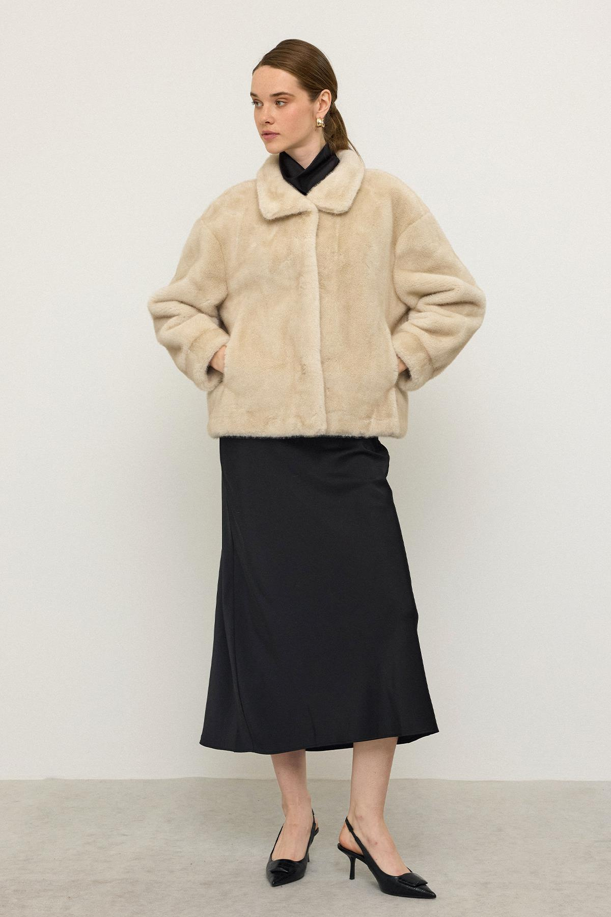 Hakim Yaka Exclusive Kürk Görünümlü Ceket BEJ 1005