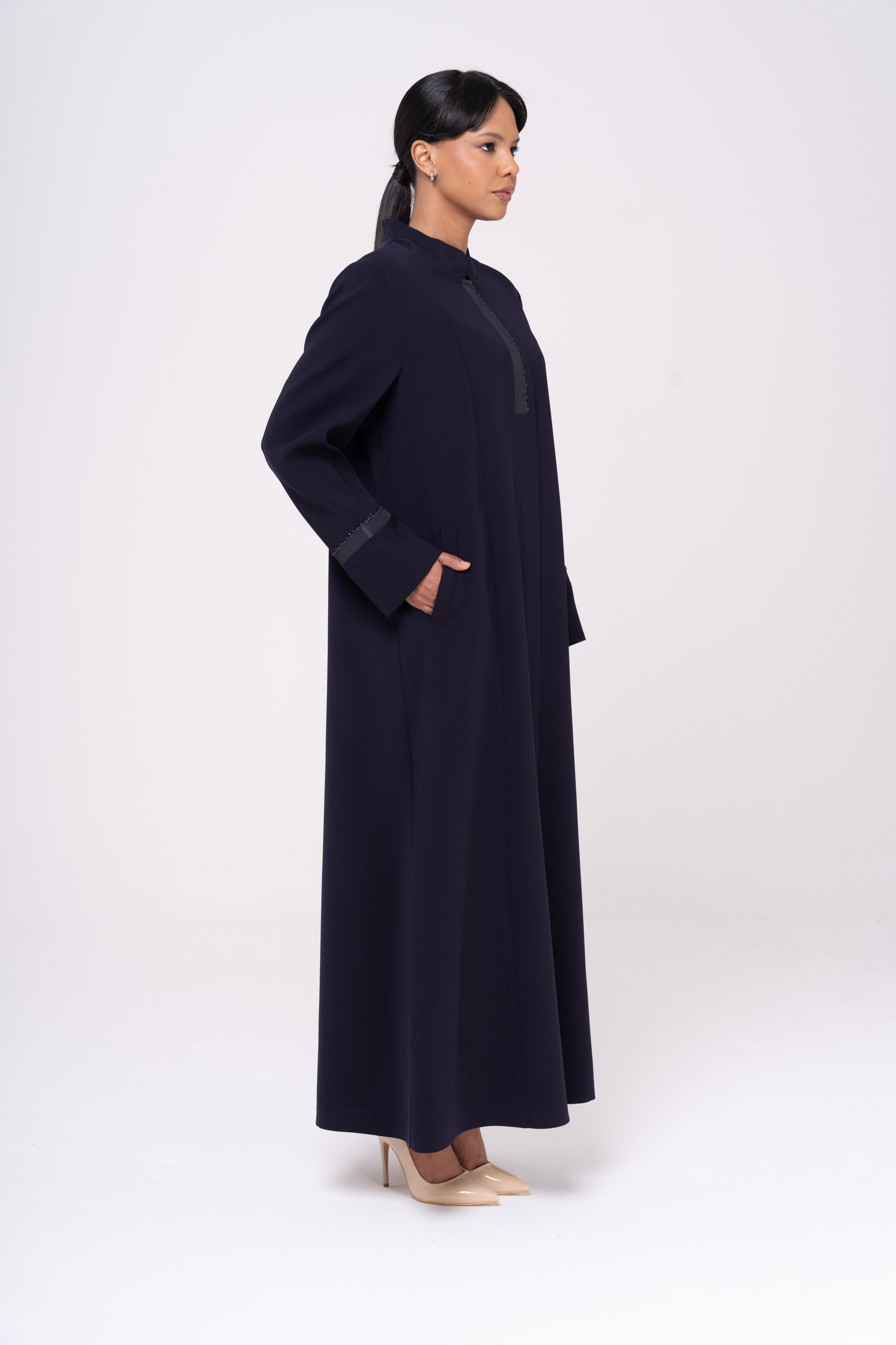 Hakim Yaka Tafta ve İşleme Detaylı Astarlı Büyük Beden Pardesü LACİVERT 6547